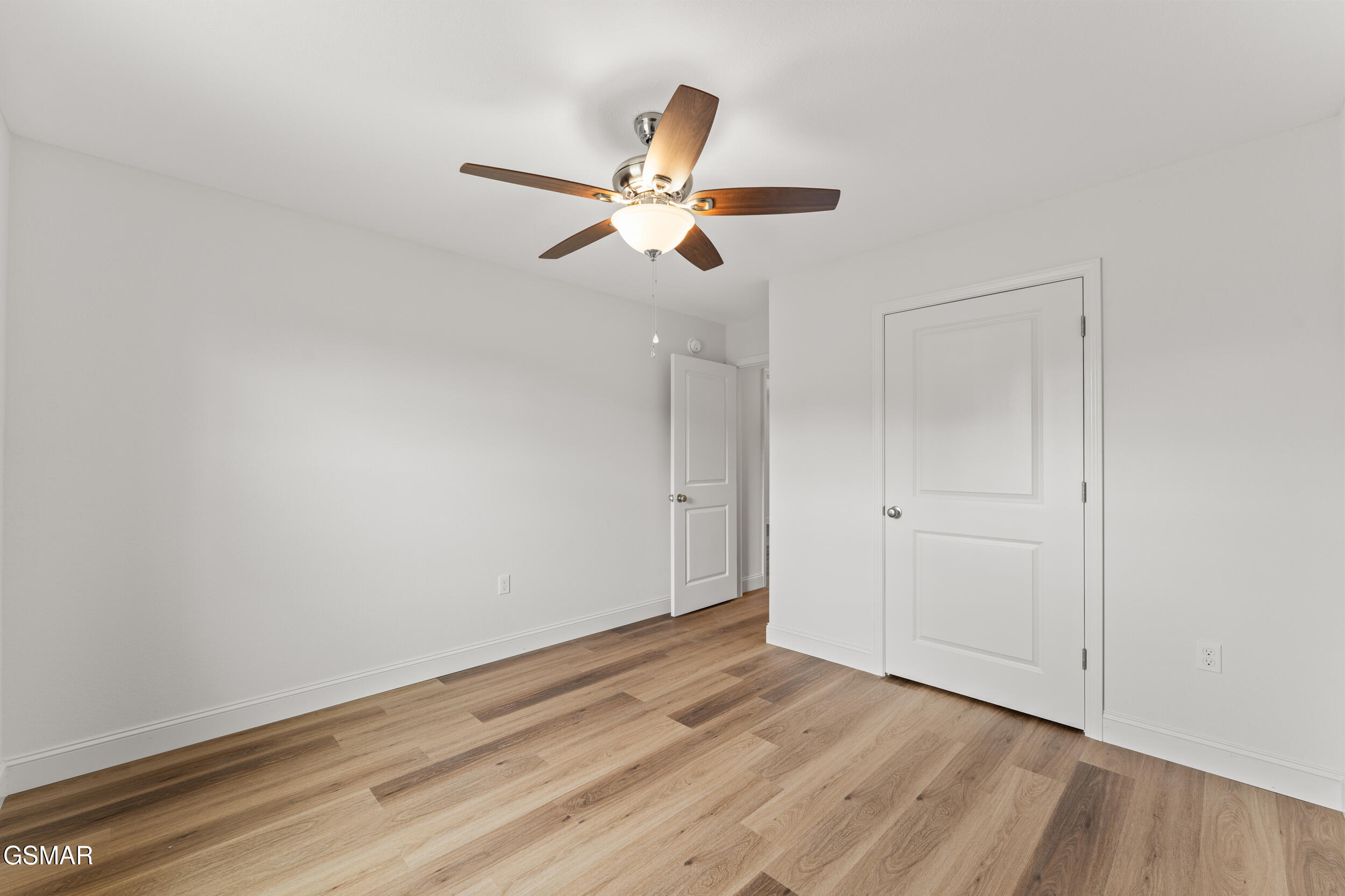 271 Cross Over Road Sevierville TN 37876