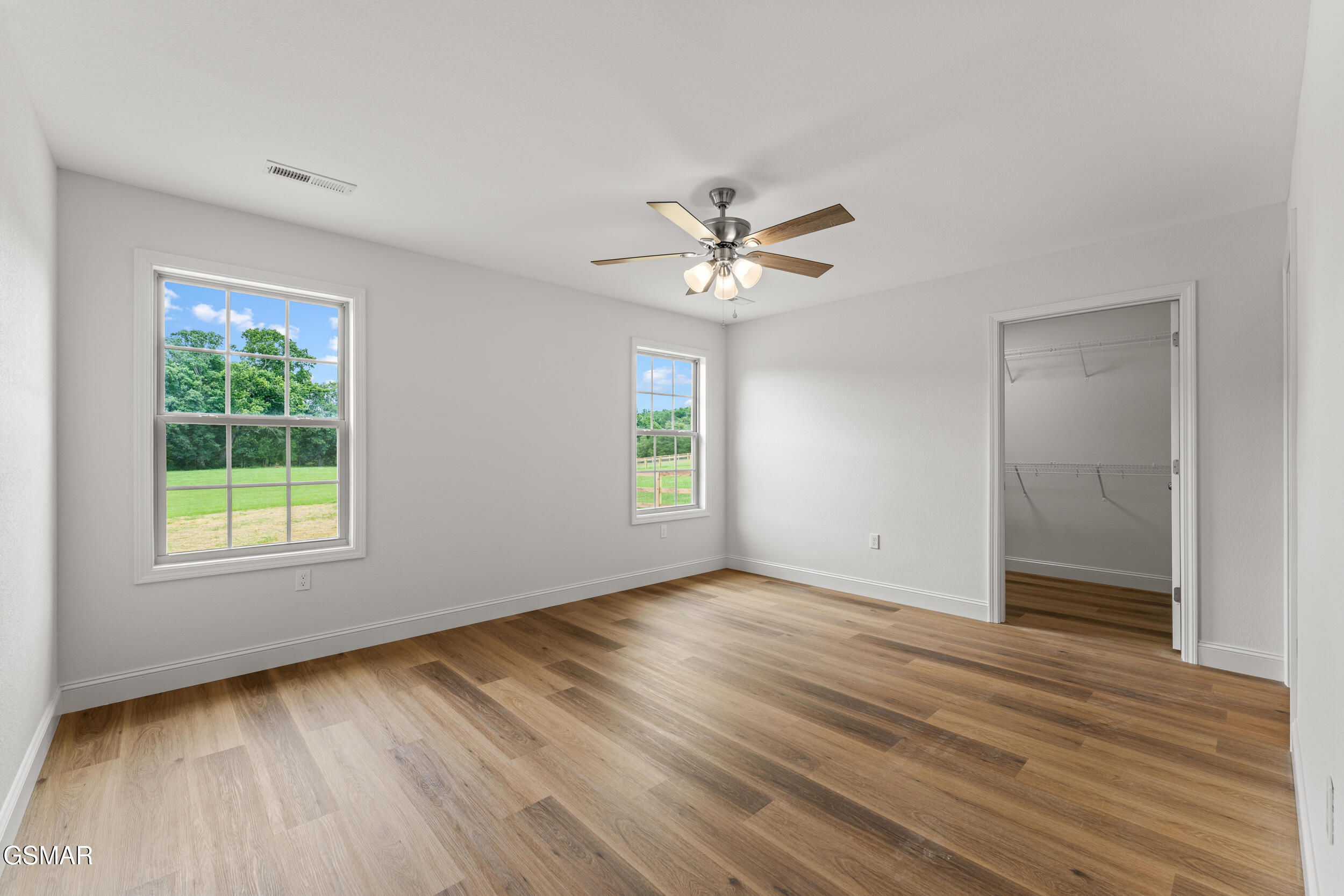 271 Cross Over Road Sevierville TN 37876