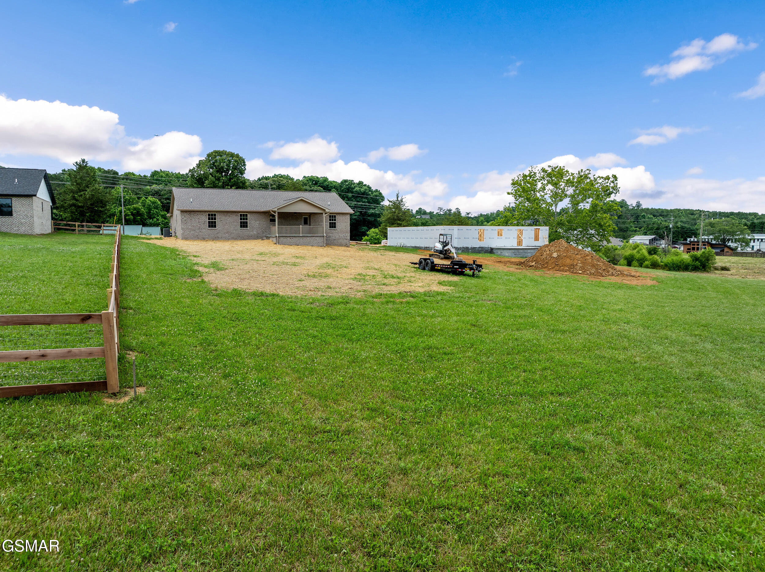 271 Cross Over Road Sevierville TN 37876