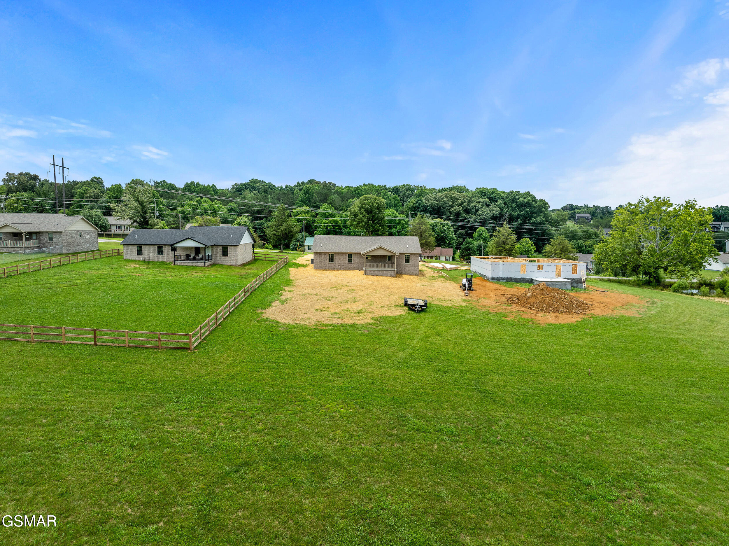 271 Cross Over Road Sevierville TN 37876