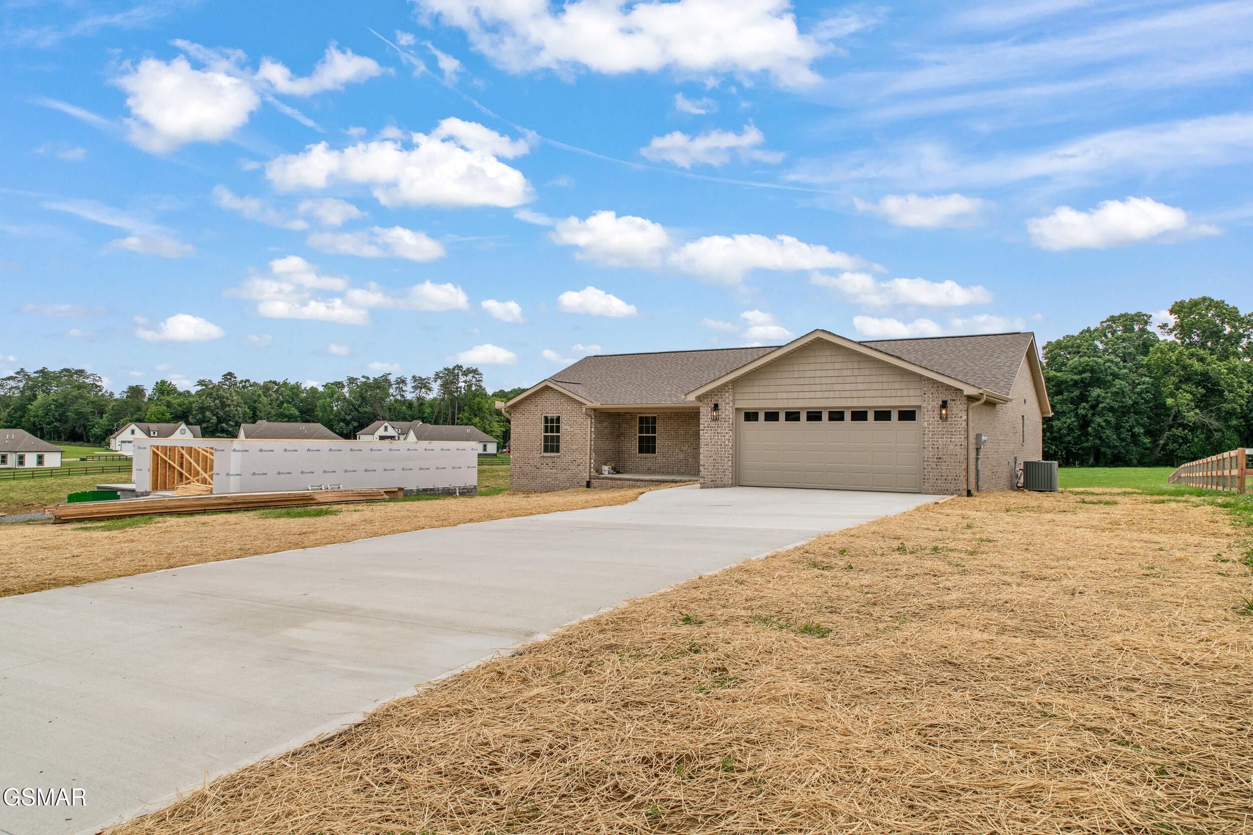 271 Cross Over Road Sevierville TN 37876