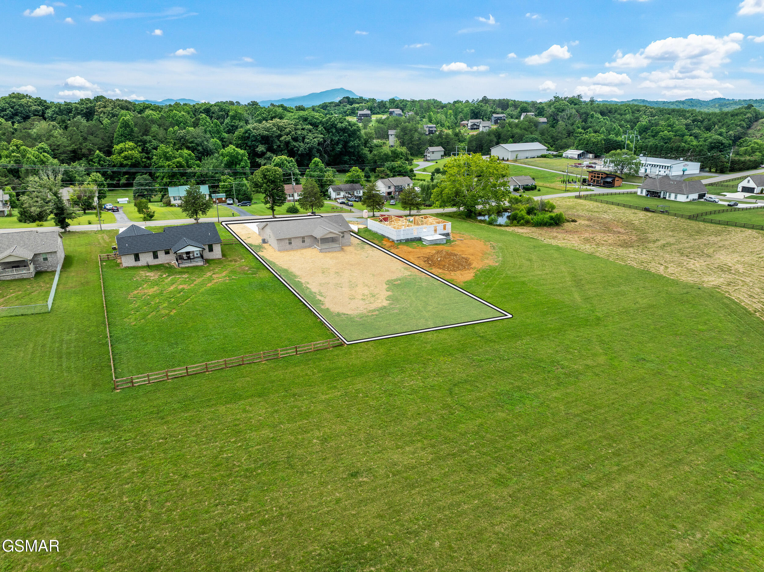 271 Cross Over Road Sevierville TN 37876