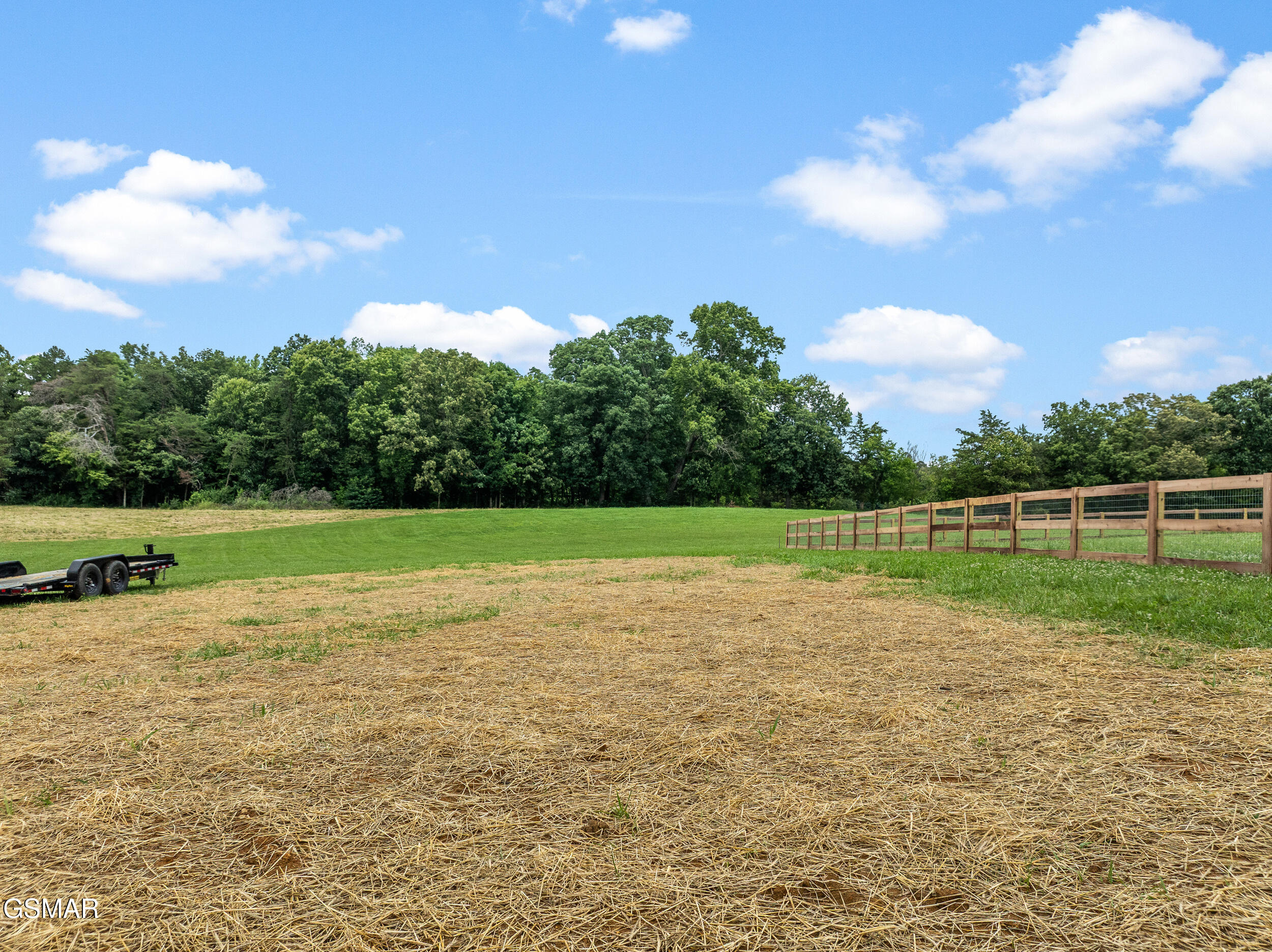 271 Cross Over Road Sevierville TN 37876