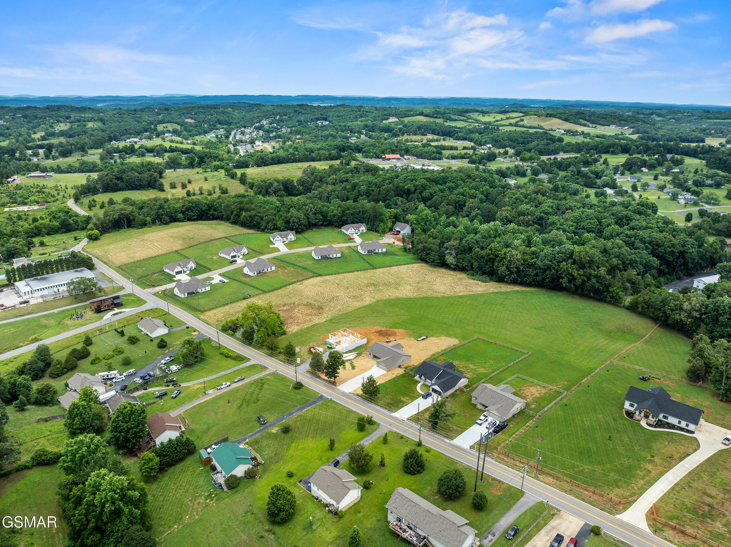 271 Cross Over Road Sevierville TN 37876