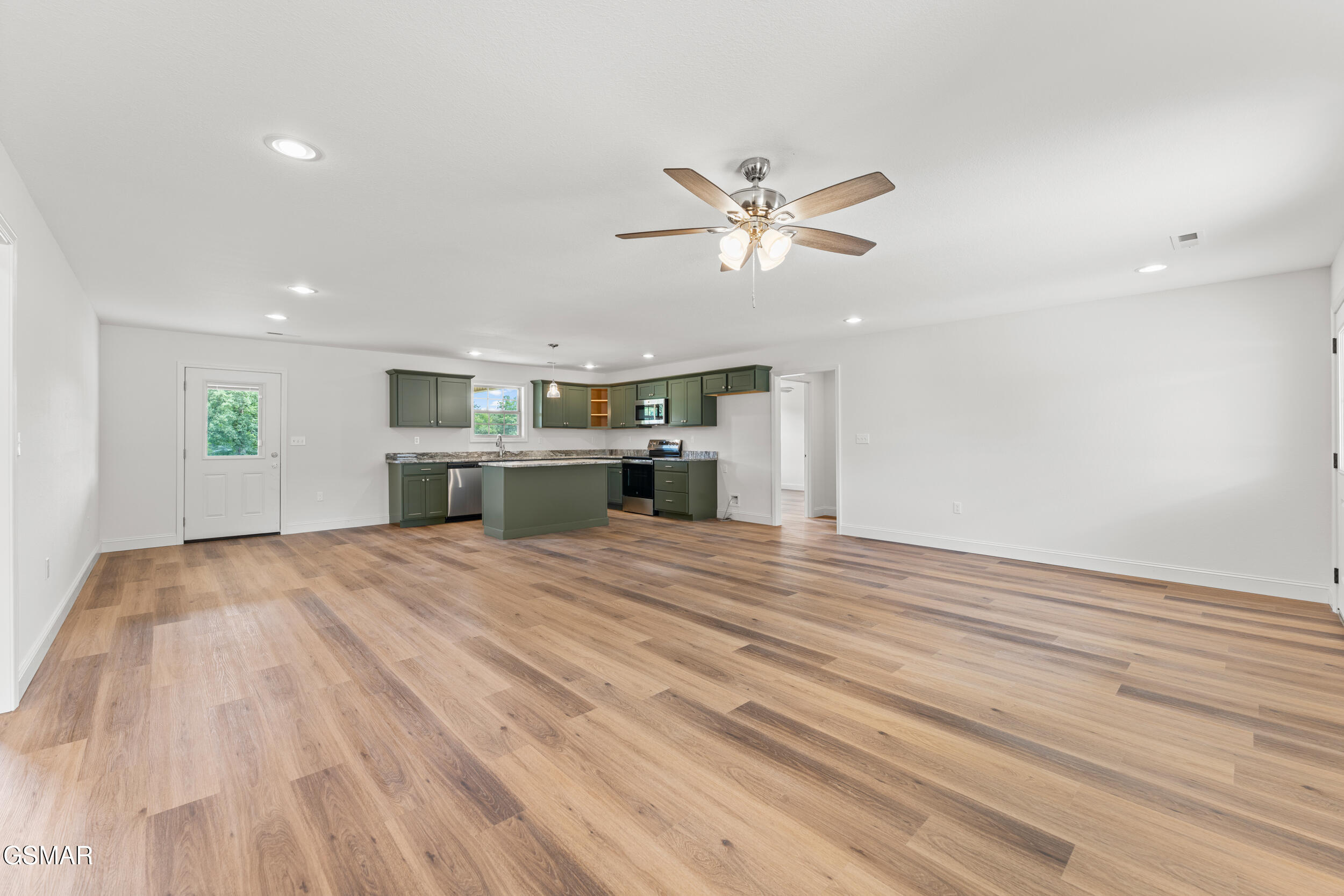 271 Cross Over Road Sevierville TN 37876