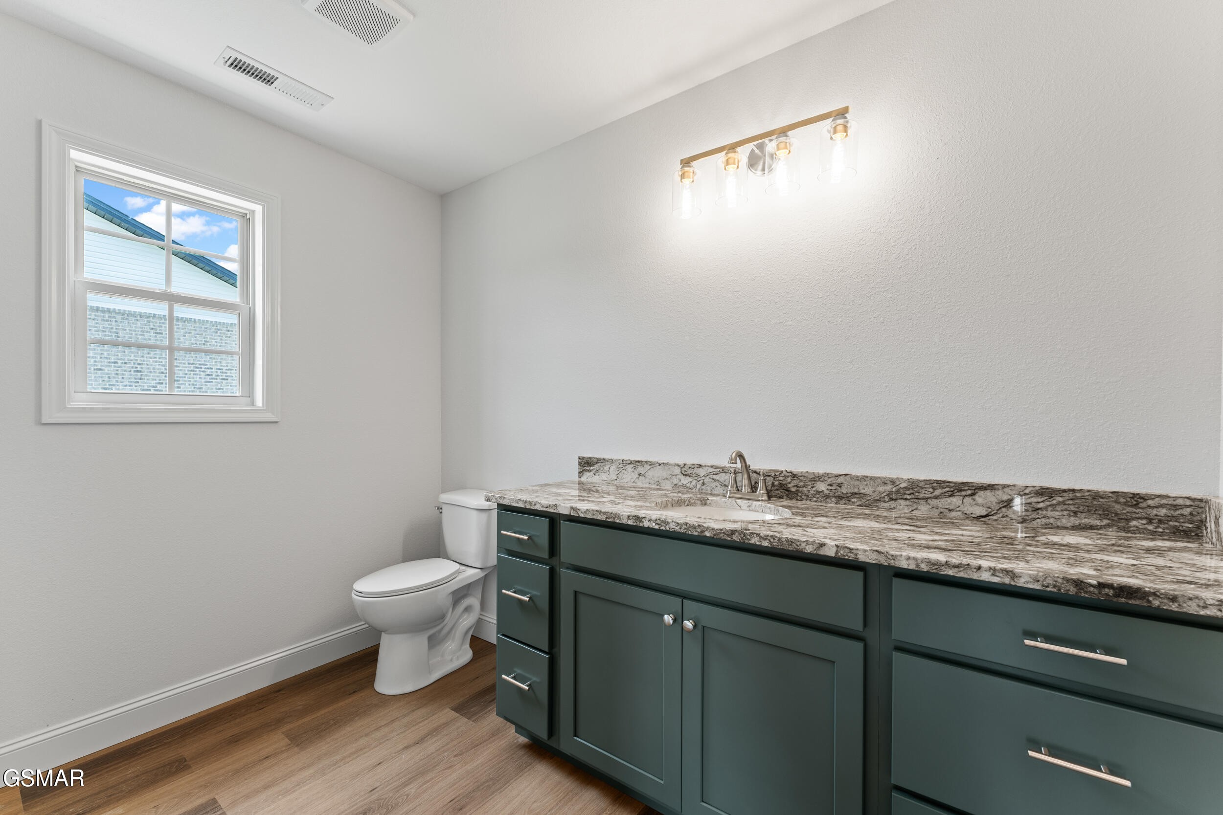 271 Cross Over Road Sevierville TN 37876
