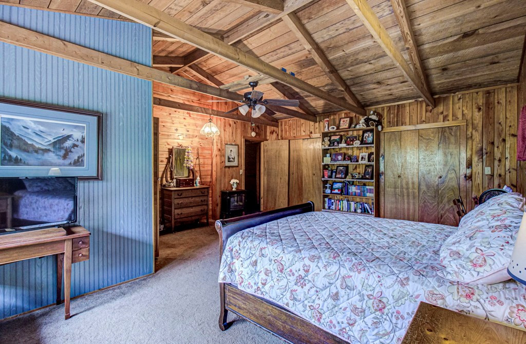 422 Autumn Lane Gatlinburg TN 37738