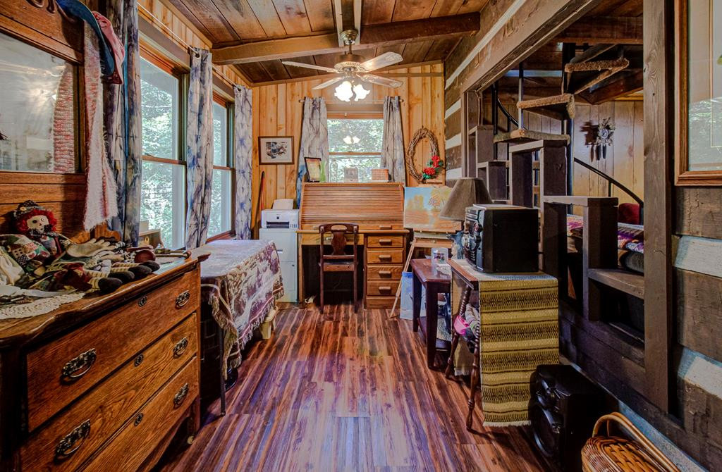 422 Autumn Lane Gatlinburg TN 37738