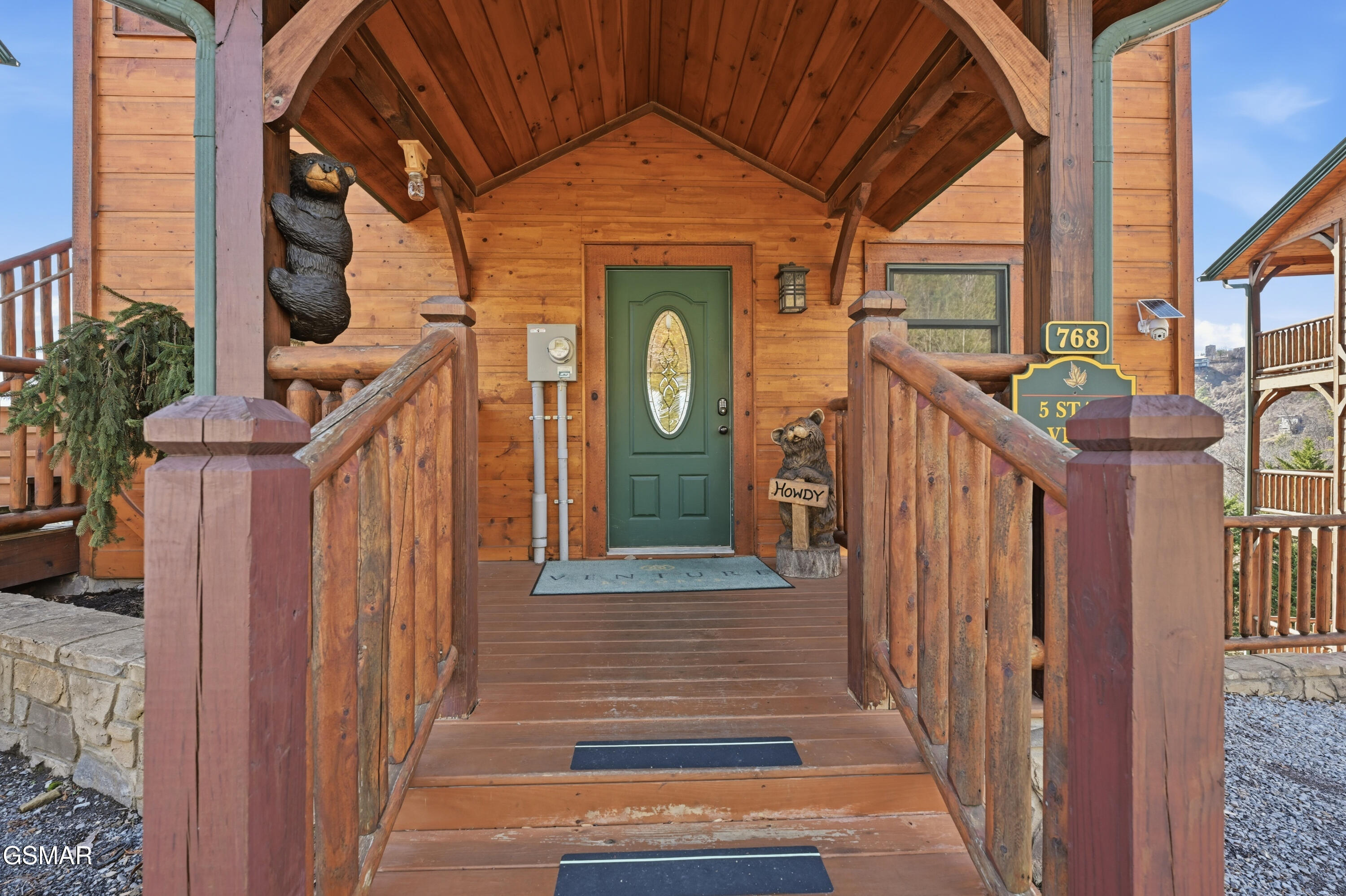 768 Mountain Stream Way Gatlinburg TN 37738