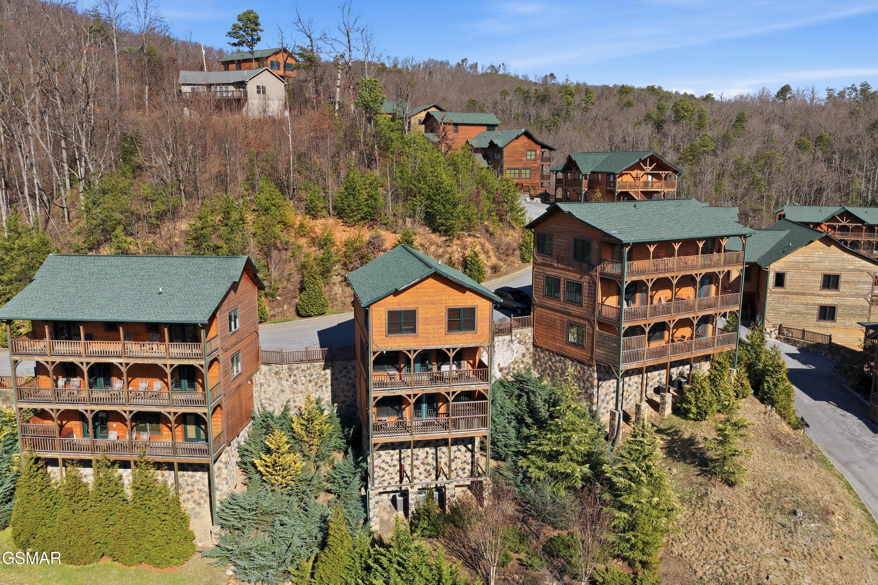 768 Mountain Stream Way Gatlinburg TN 37738