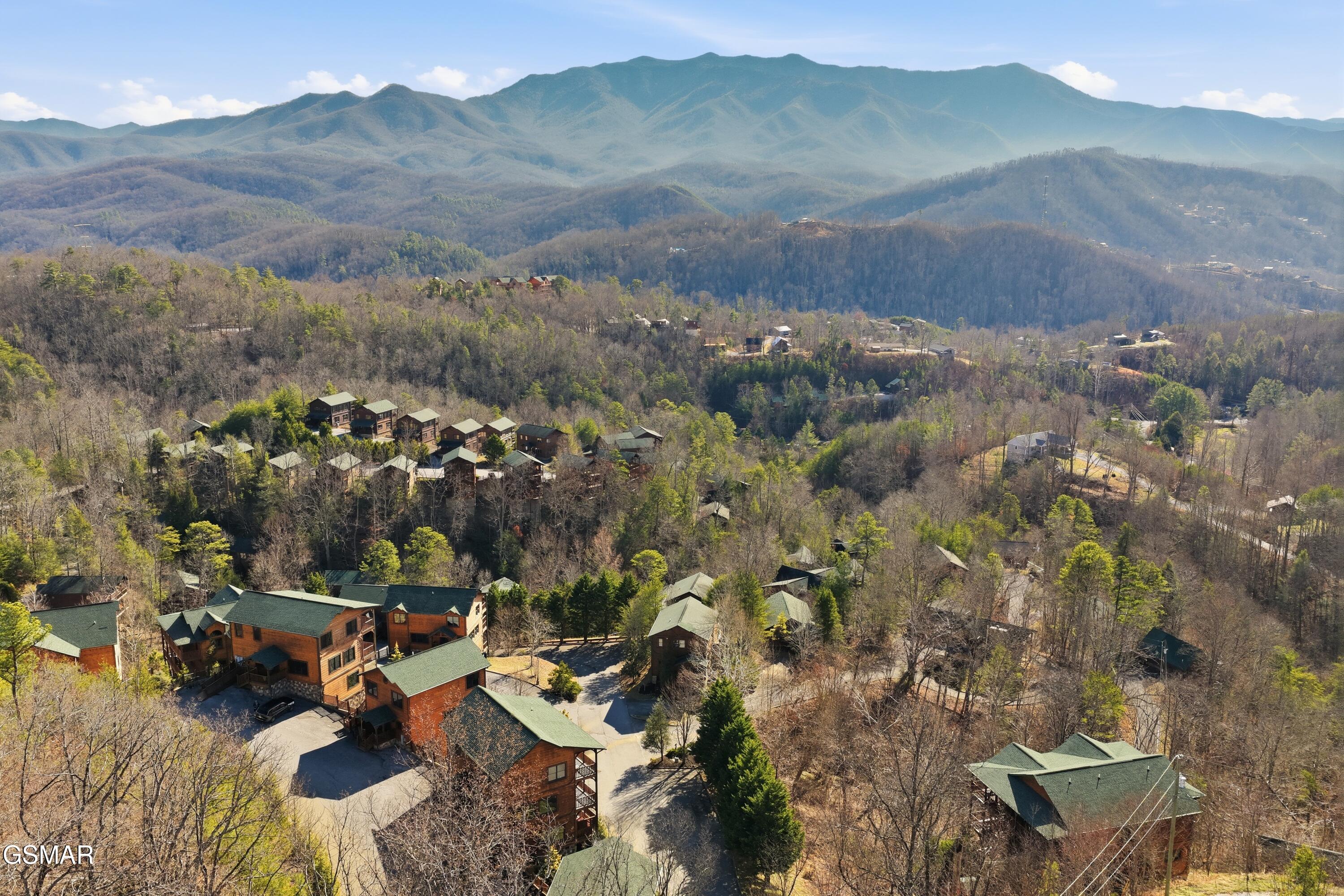 768 Mountain Stream Way Gatlinburg TN 37738