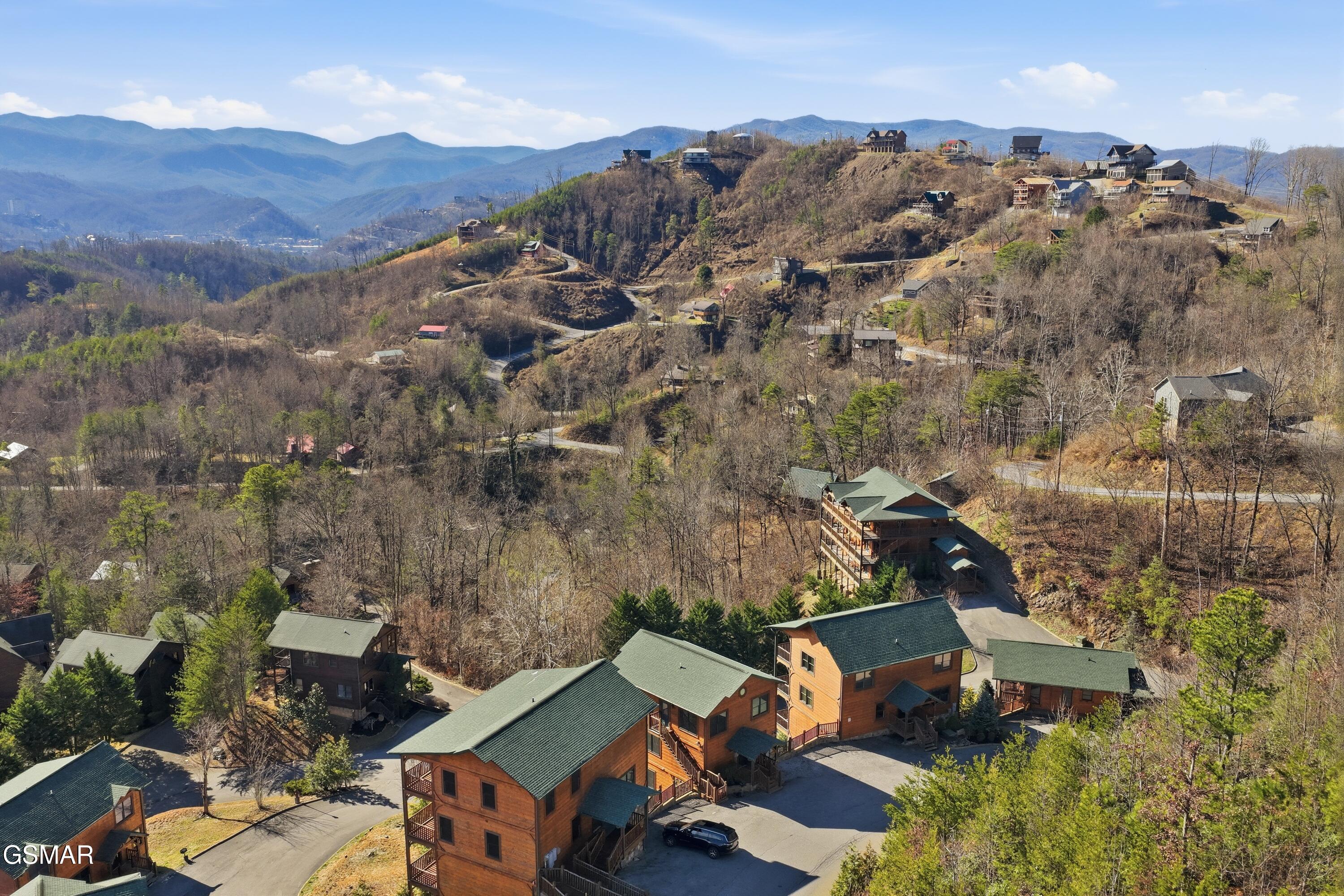 768 Mountain Stream Way Gatlinburg TN 37738