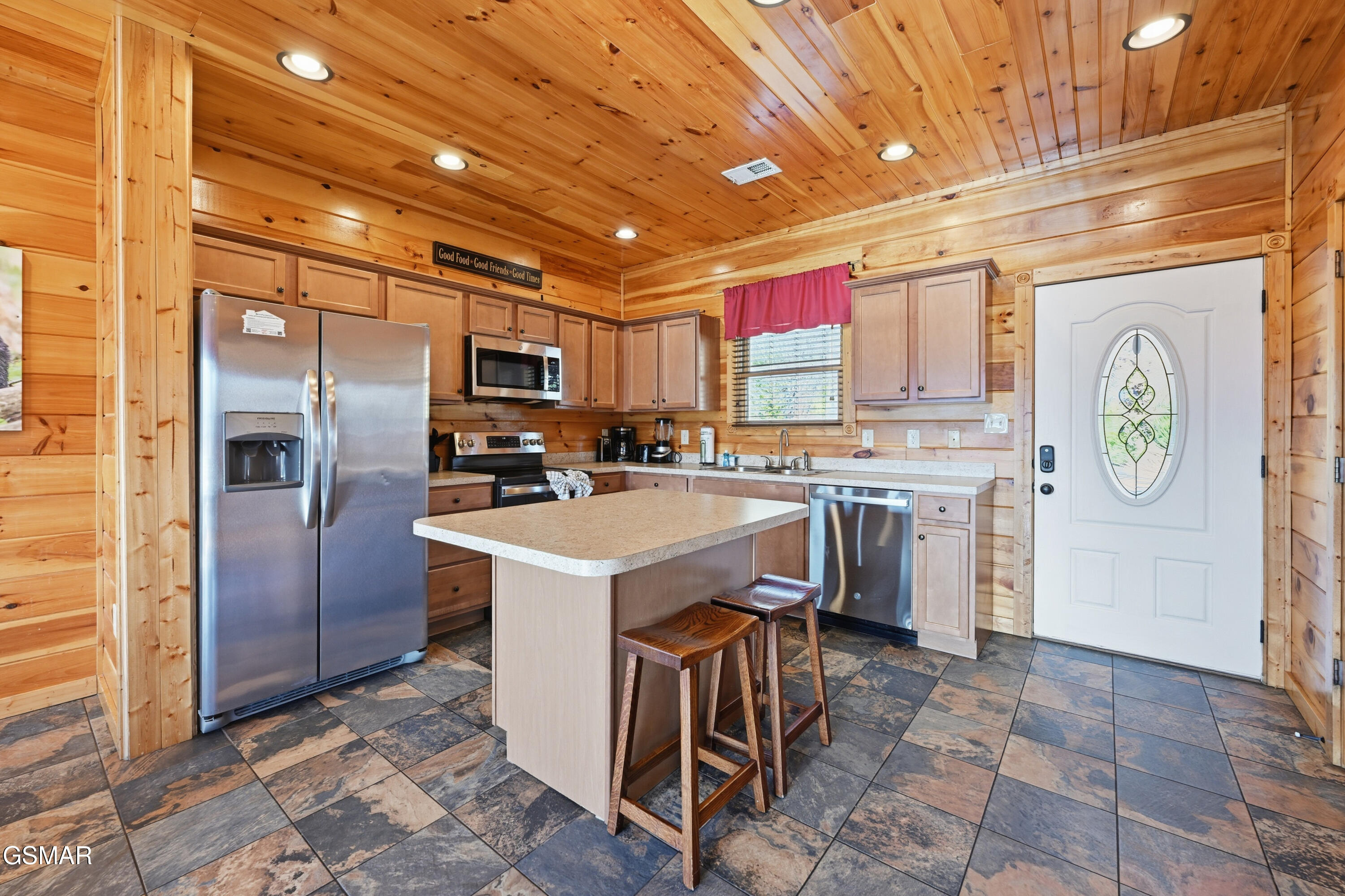 768 Mountain Stream Way Gatlinburg TN 37738