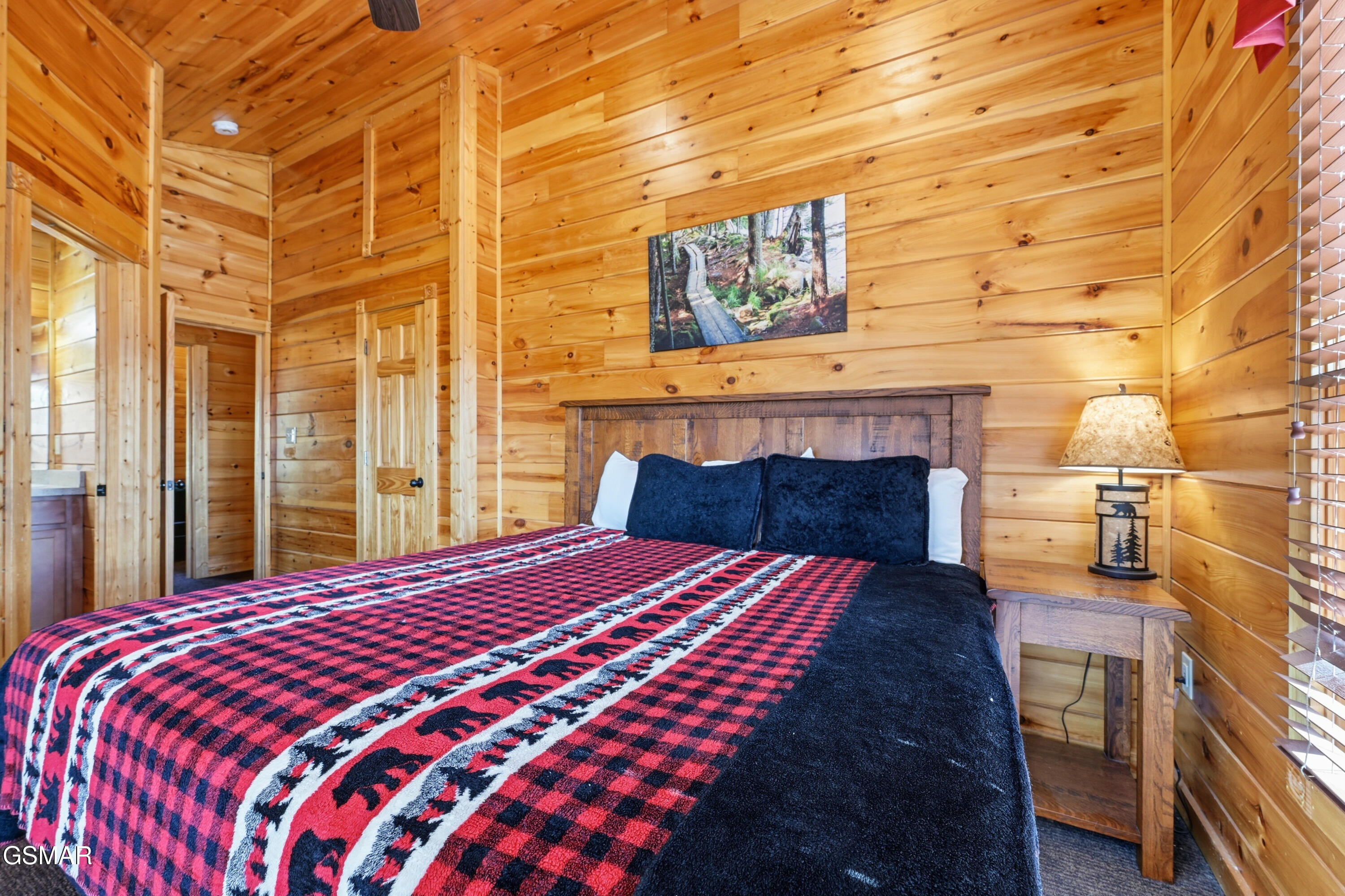 768 Mountain Stream Way Gatlinburg TN 37738