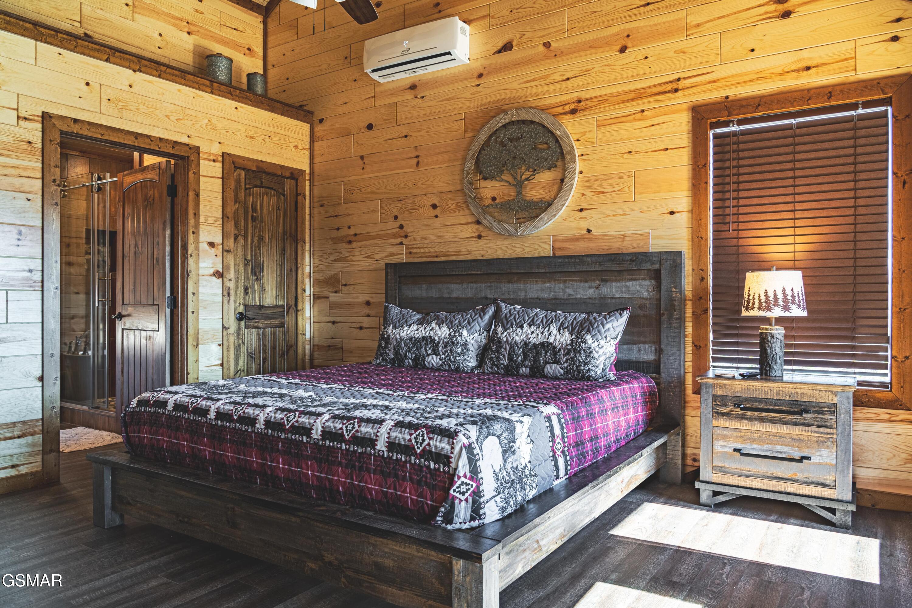 918 Elm Road Gatlinburg TN 37738