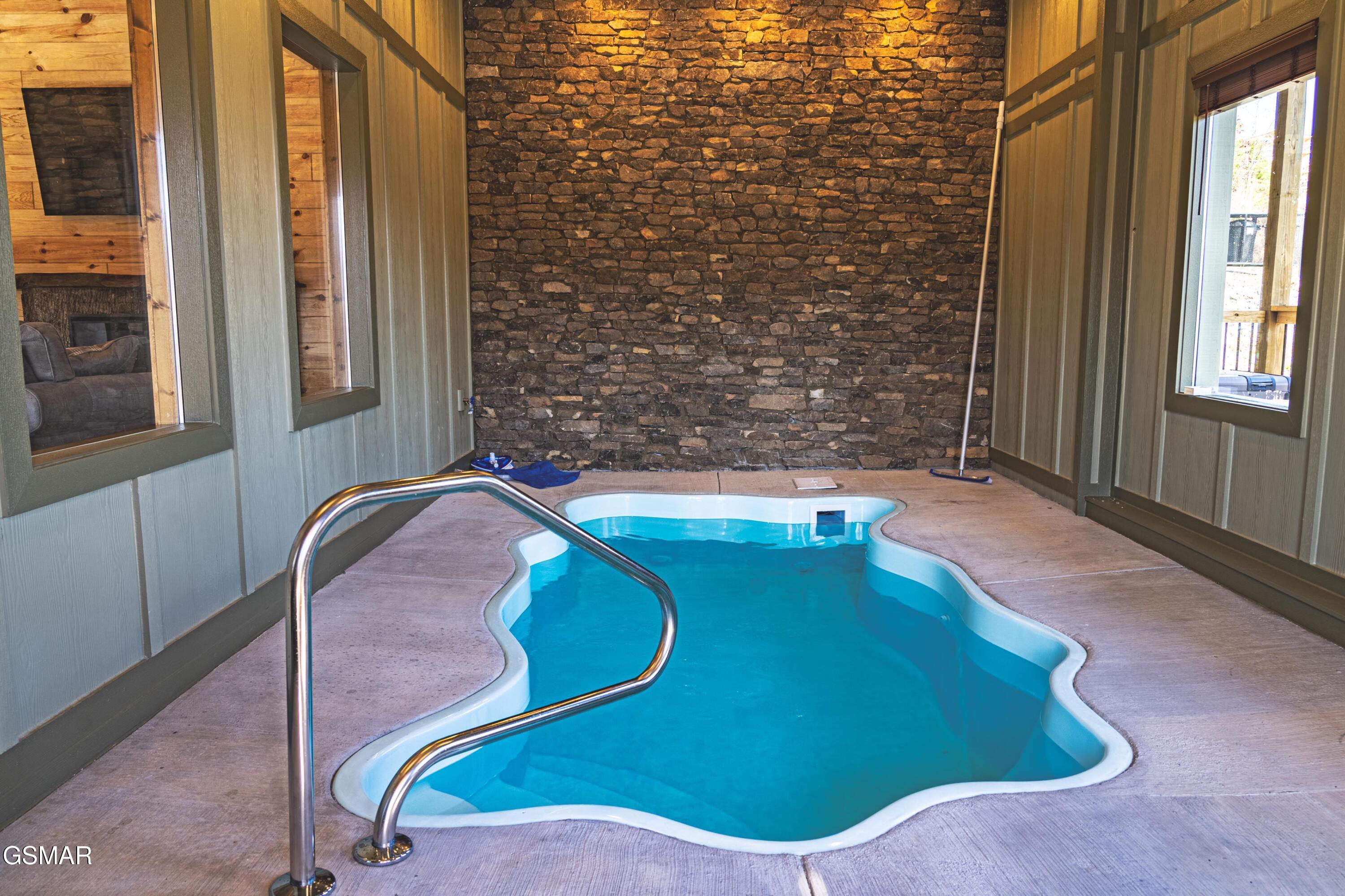 918 Elm Road Gatlinburg TN 37738