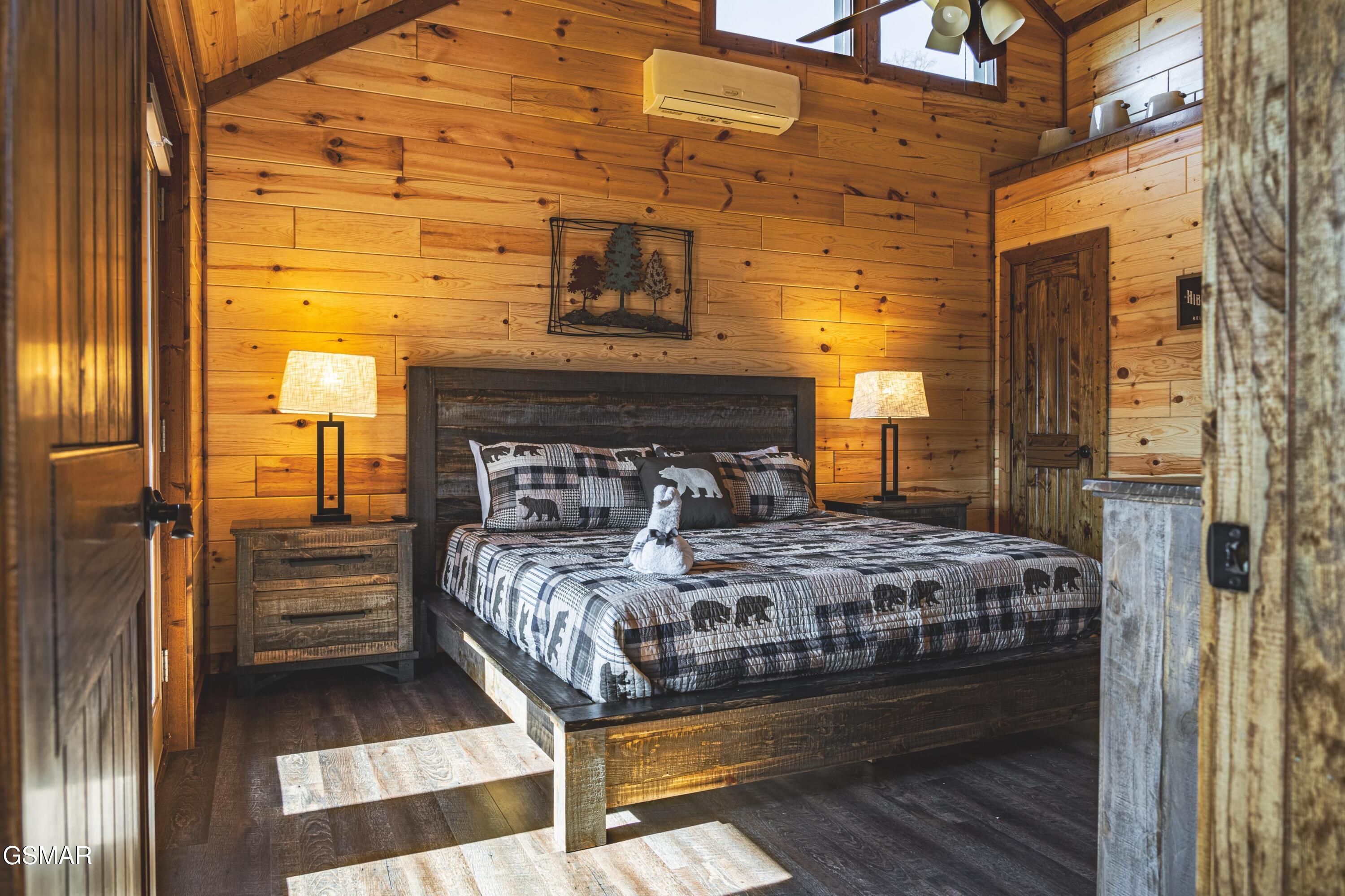 918 Elm Road Gatlinburg TN 37738