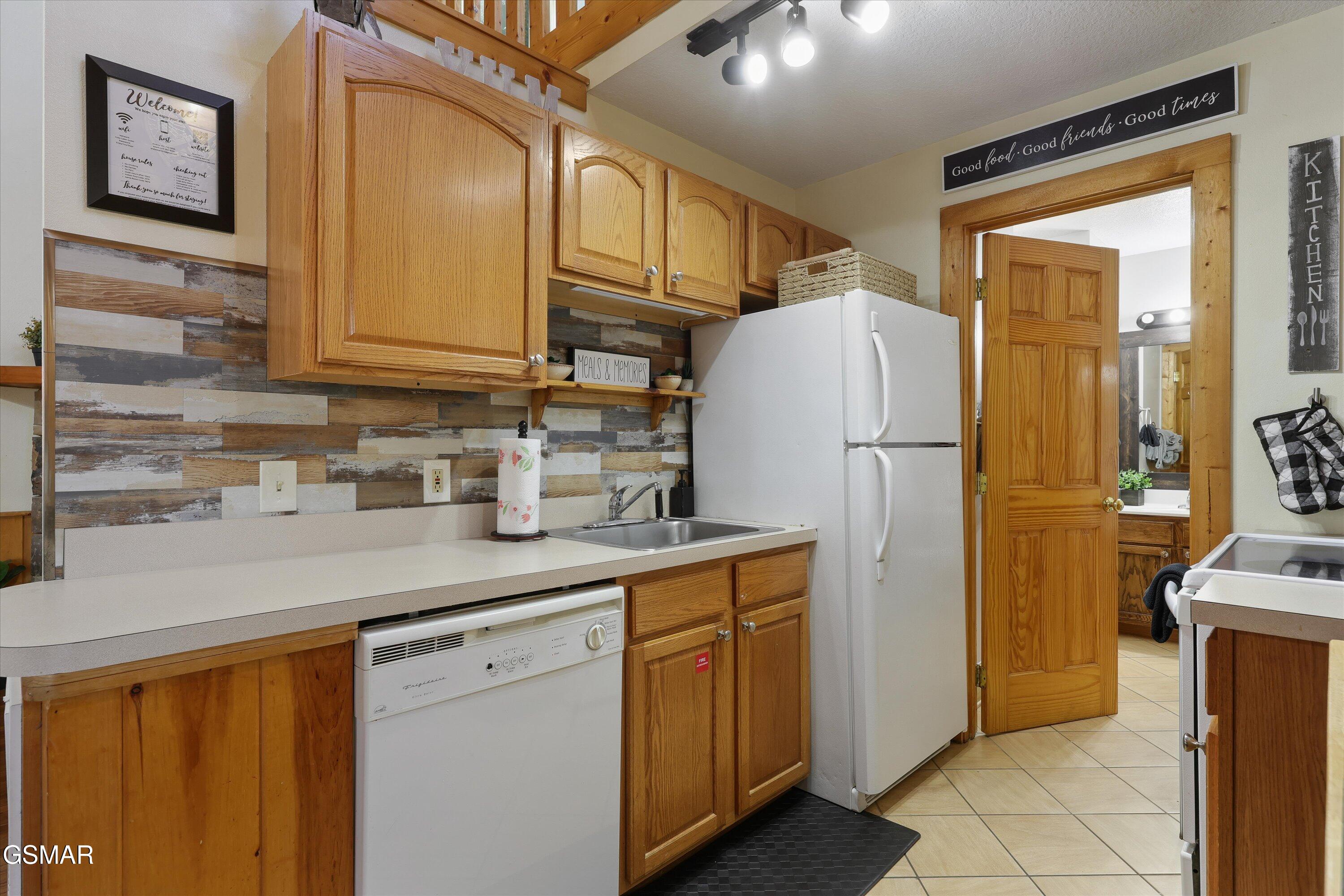 427 Big Bear Way Pigeon Forge TN 37863