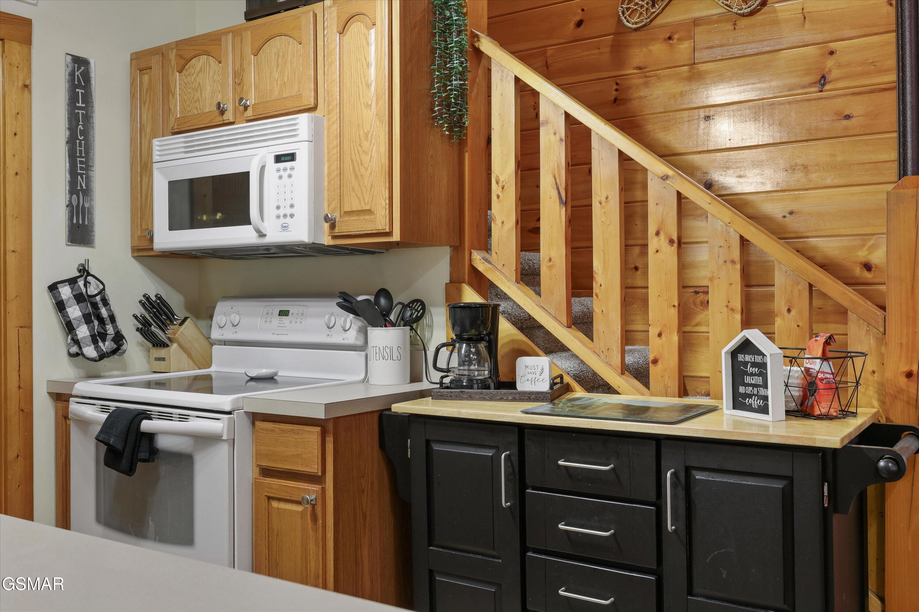 427 Big Bear Way Pigeon Forge TN 37863