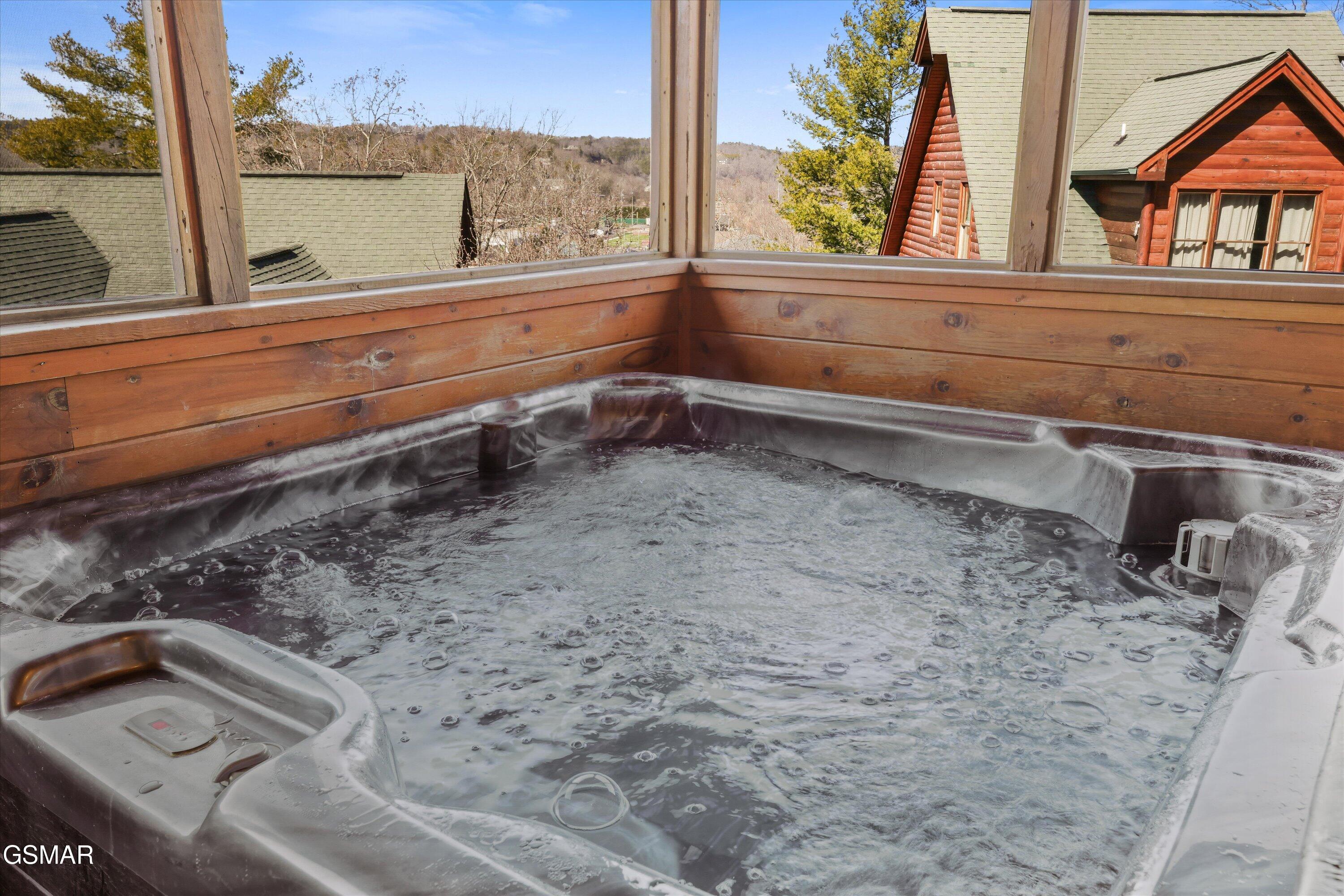 427 Big Bear Way Pigeon Forge TN 37863