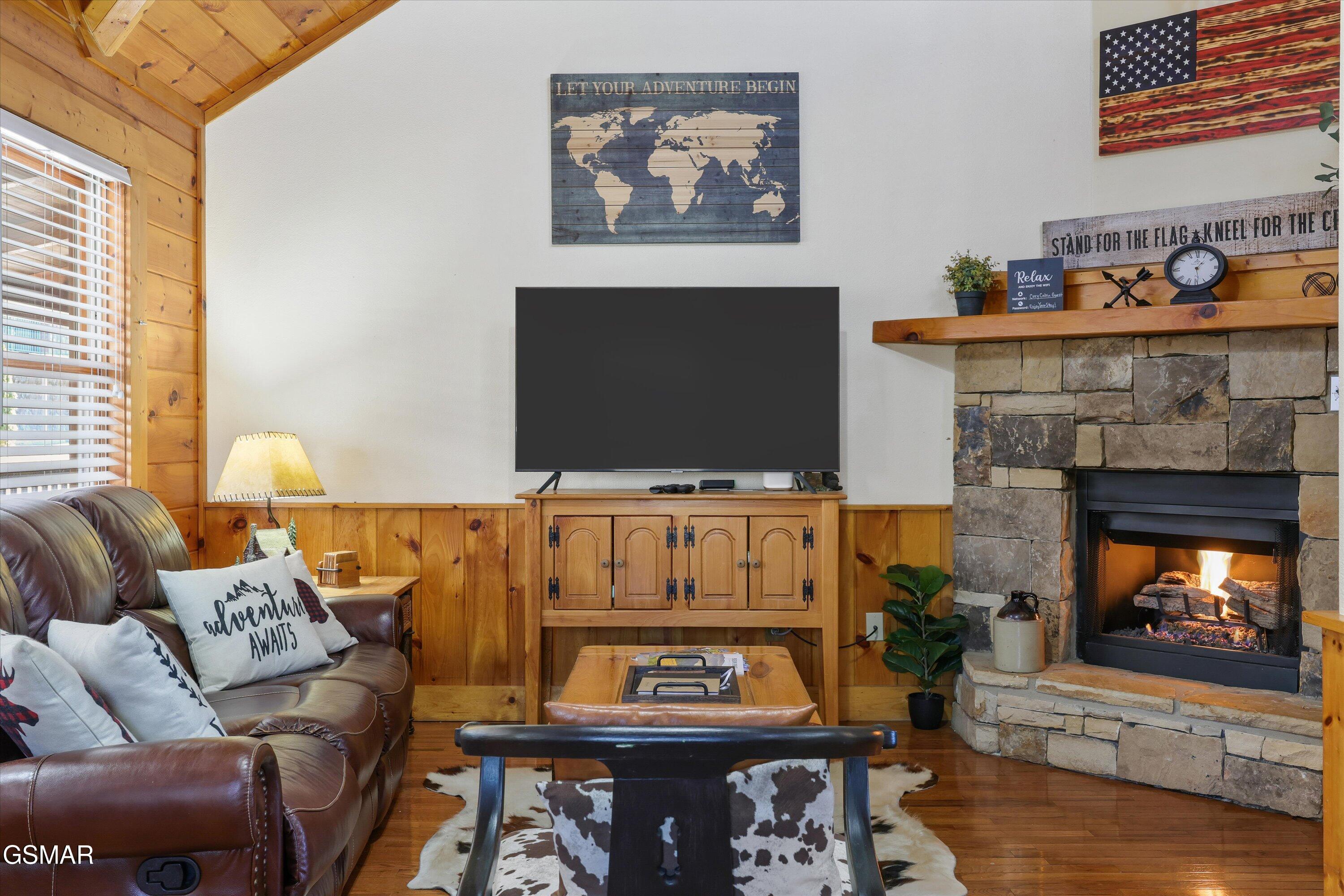 427 Big Bear Way Pigeon Forge TN 37863