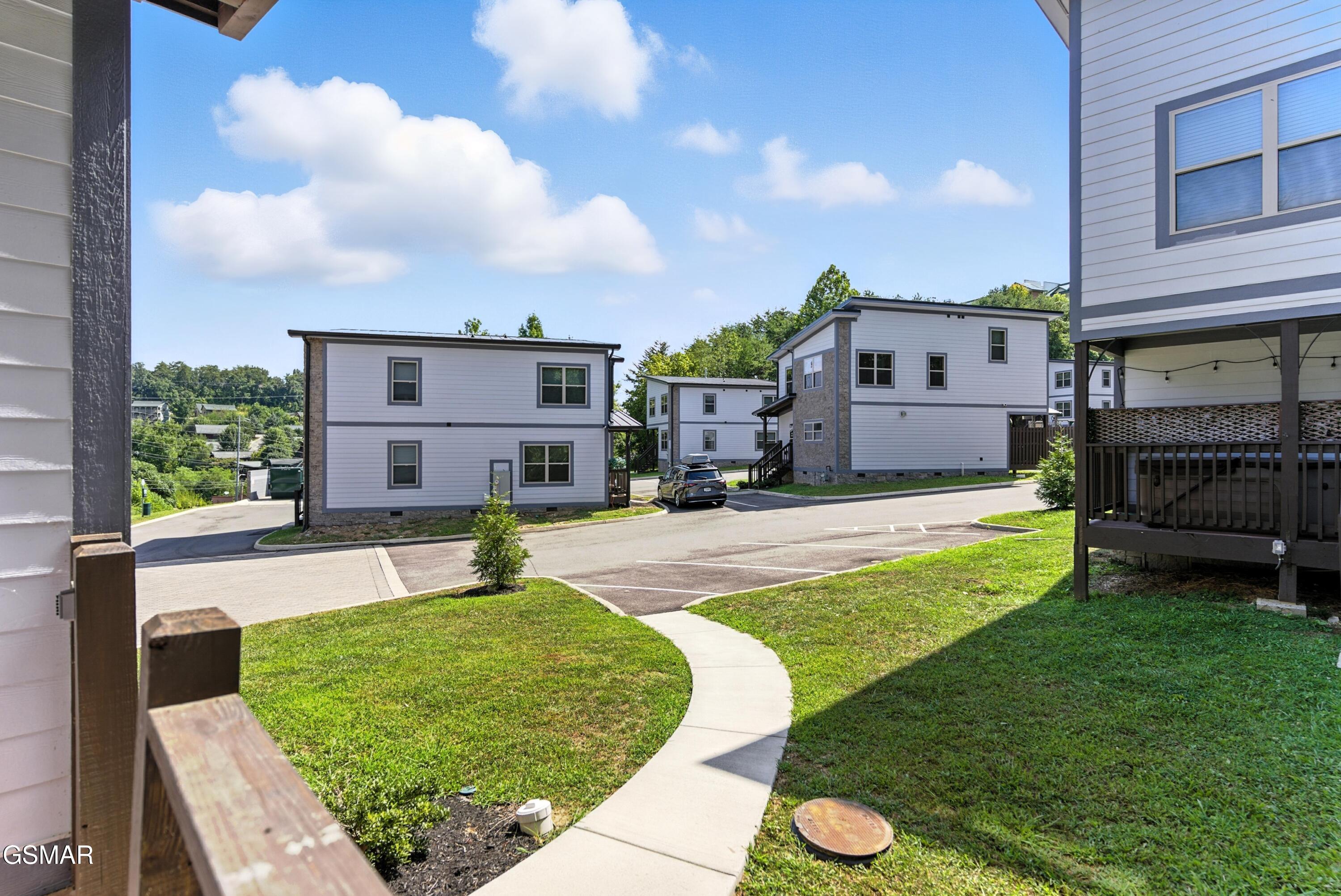 576 Dollywood Lane Pigeon Forge TN 37862