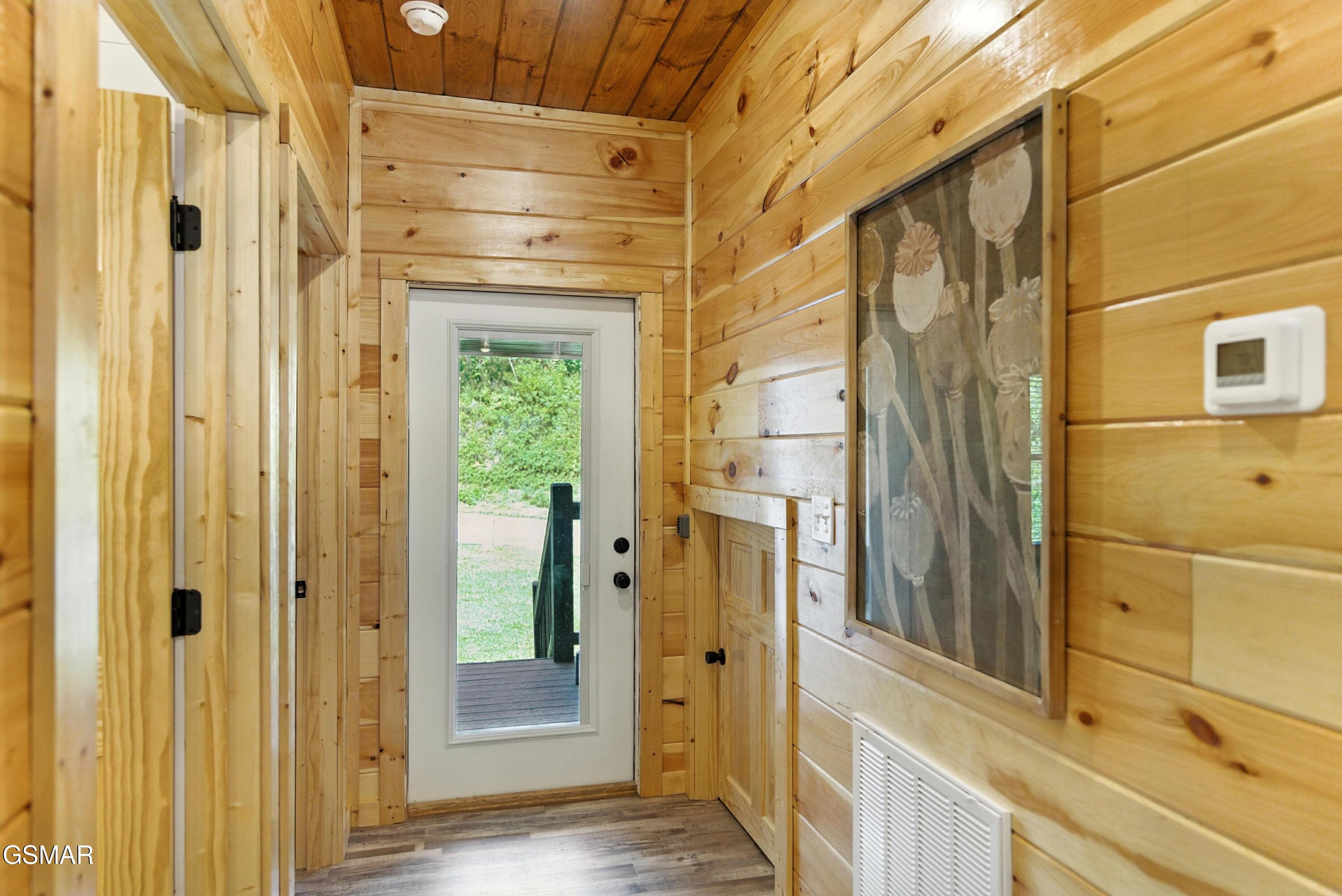 576 Dollywood Lane Pigeon Forge TN 37862