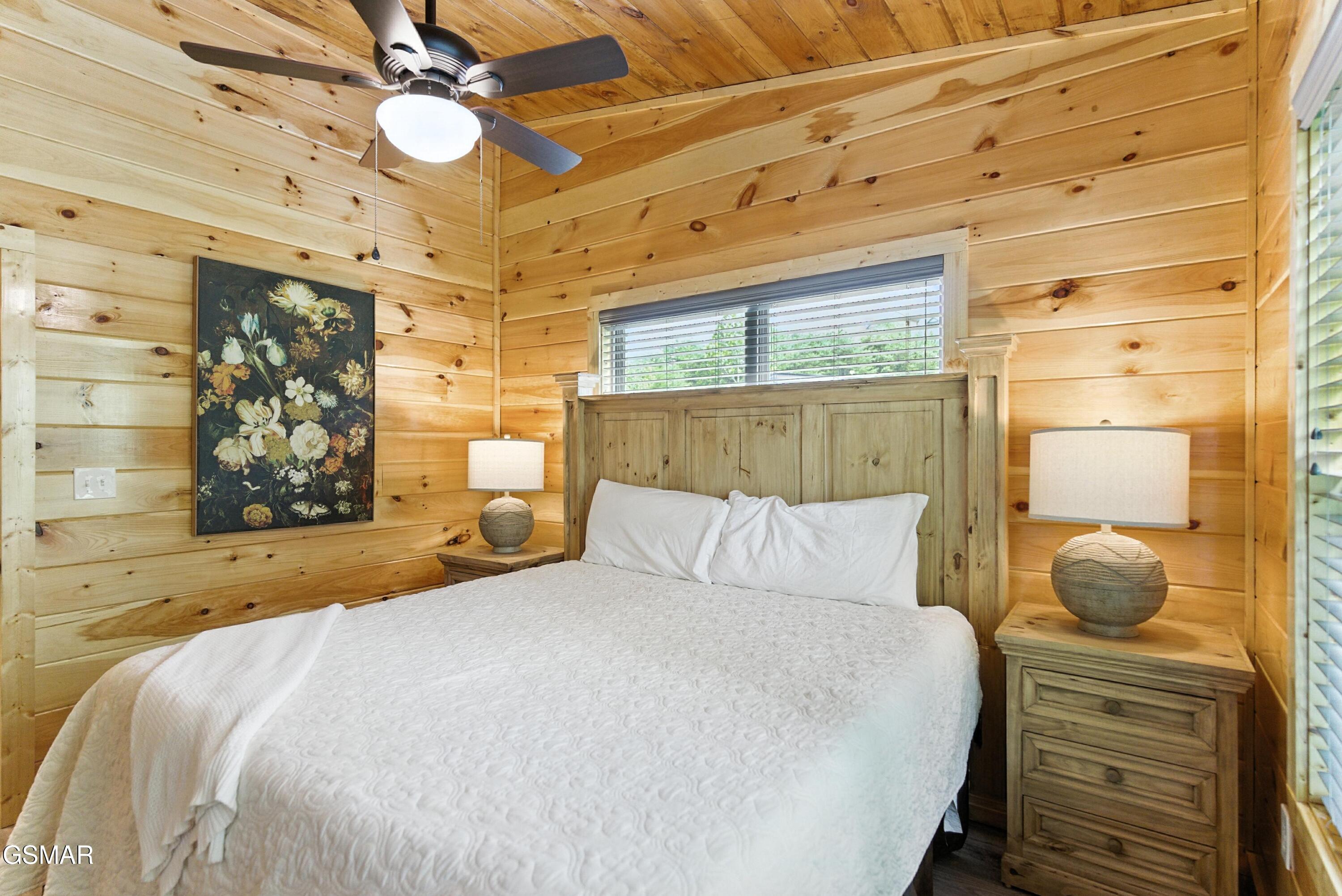 576 Dollywood Lane Pigeon Forge TN 37862