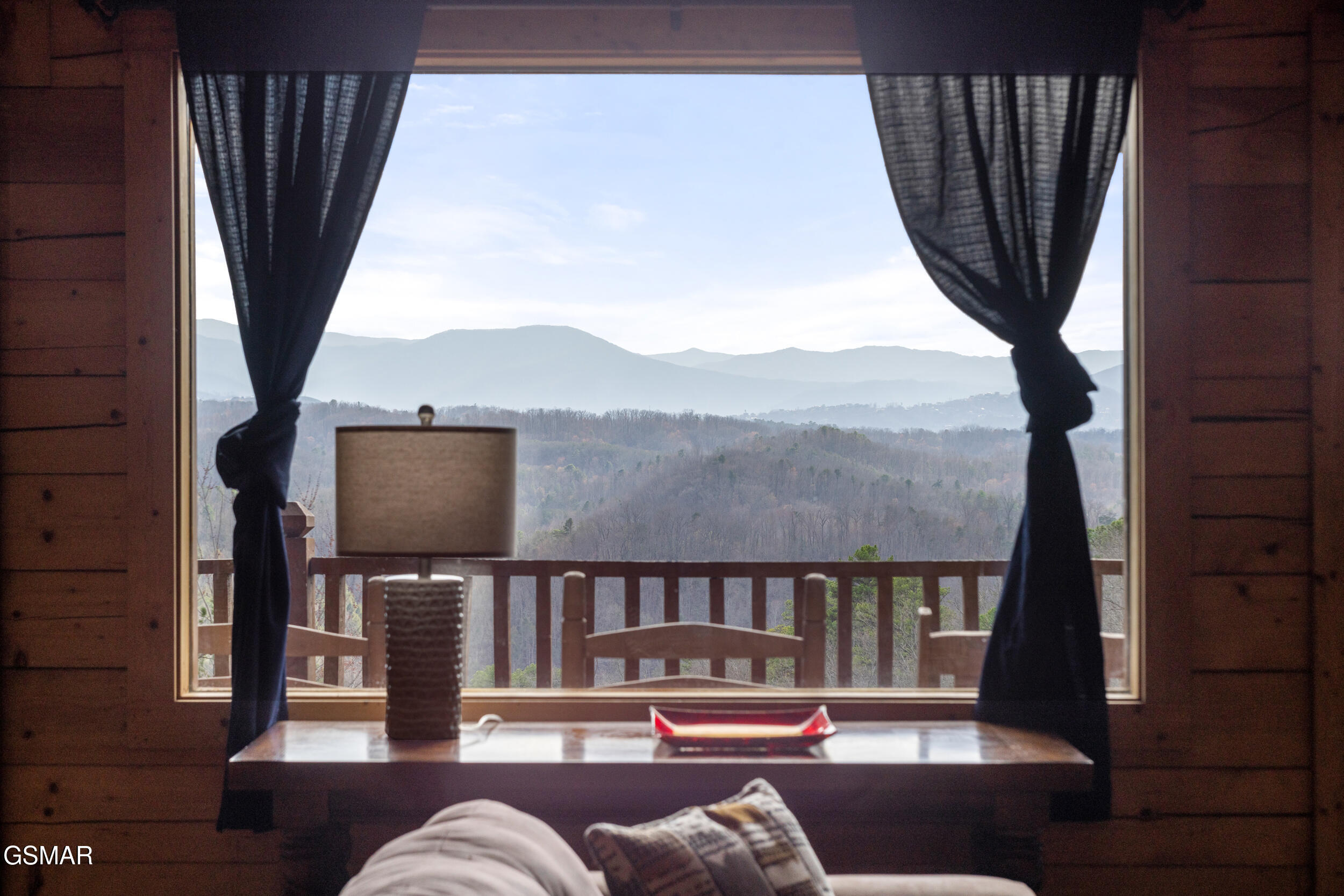 1910 E Mountain View Way Sevierville TN 37862