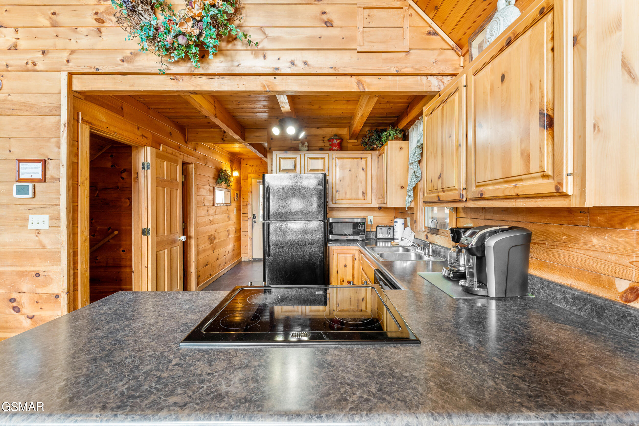 1910 E Mountain View Way Sevierville TN 37862
