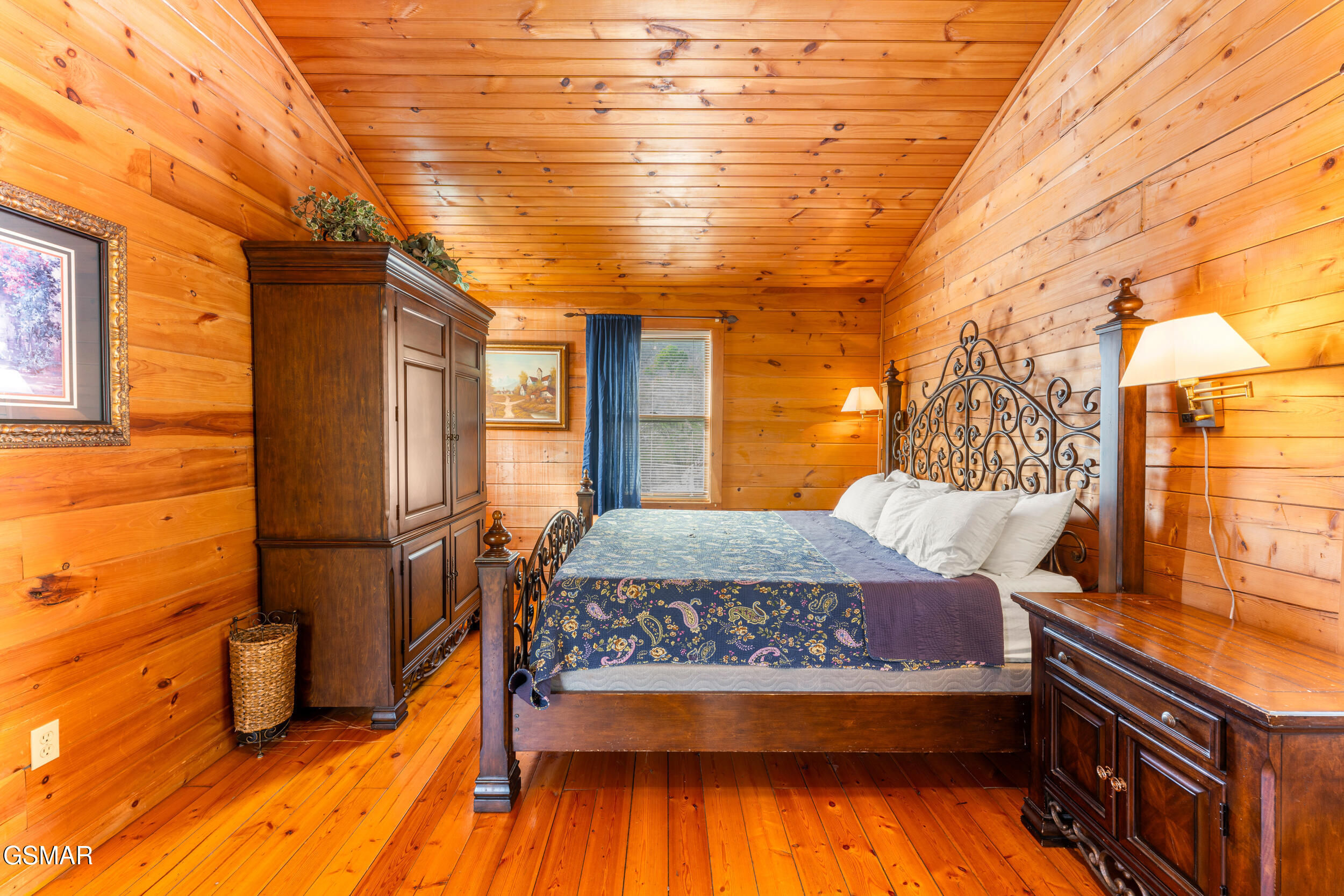 1910 E Mountain View Way Sevierville TN 37862