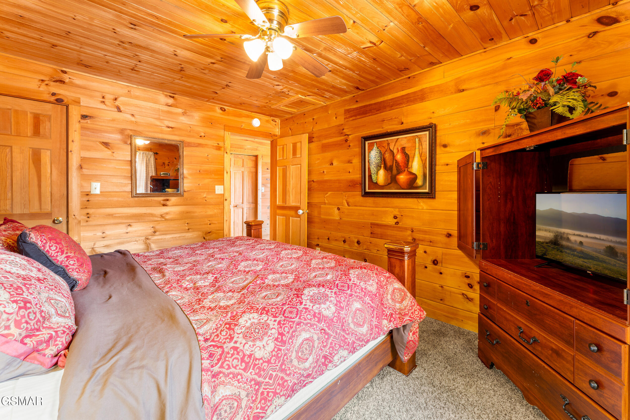 1910 E Mountain View Way Sevierville TN 37862