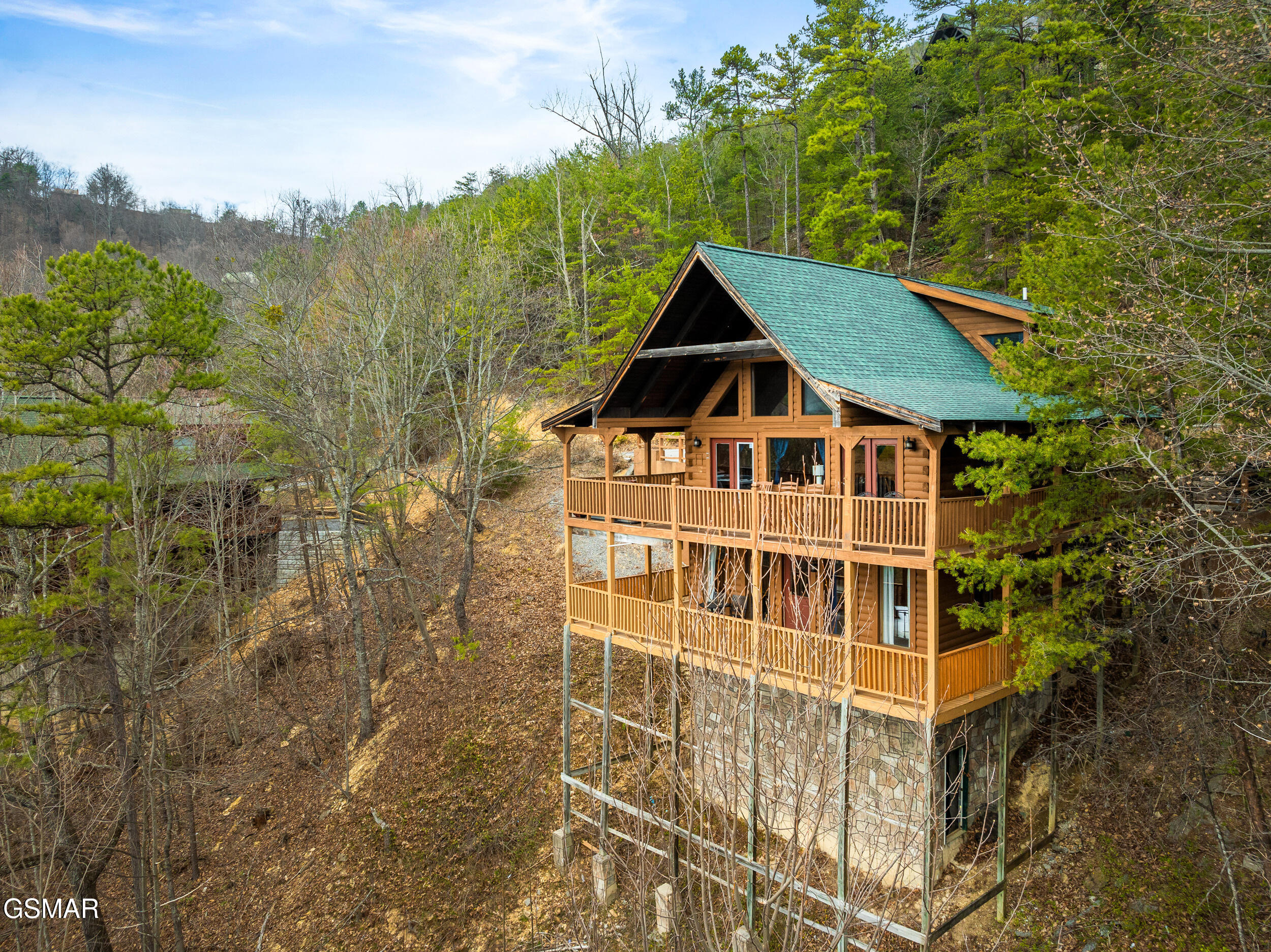 1910 E Mountain View Way Sevierville TN 37862