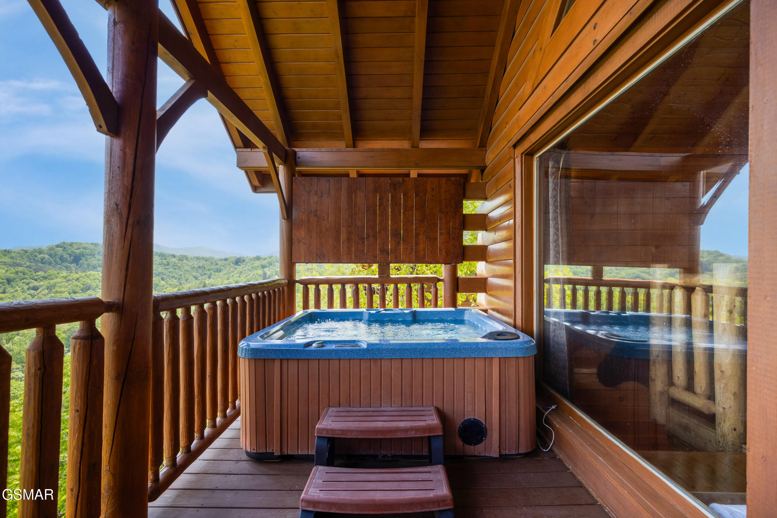 2828 White Oak Ridge Lane Sevierville TN 37862