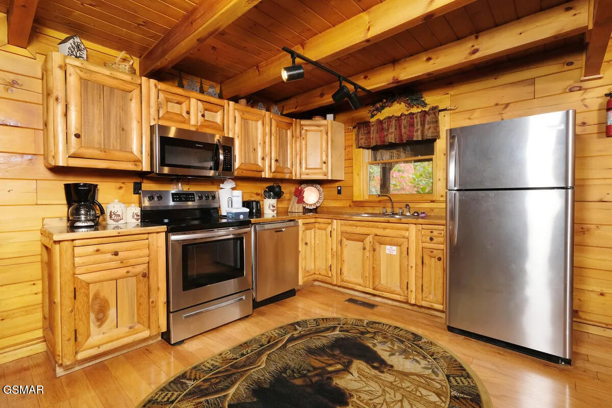 1509 Sky View Drive Sevierville TN 37876