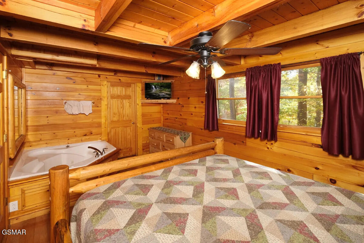 1509 Sky View Drive Sevierville TN 37876