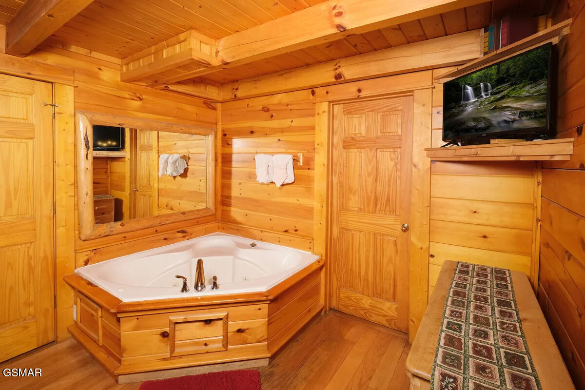 1509 Sky View Drive Sevierville TN 37876