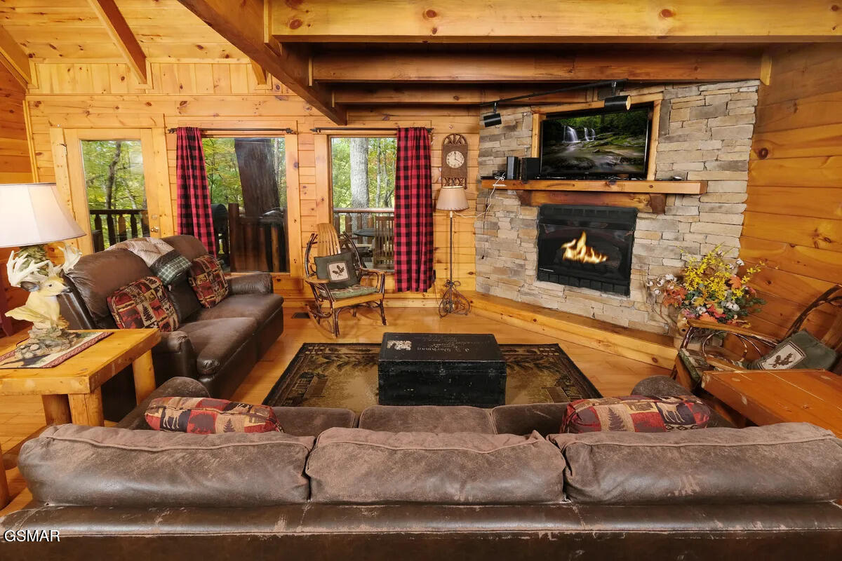 1509 Sky View Drive Sevierville TN 37876