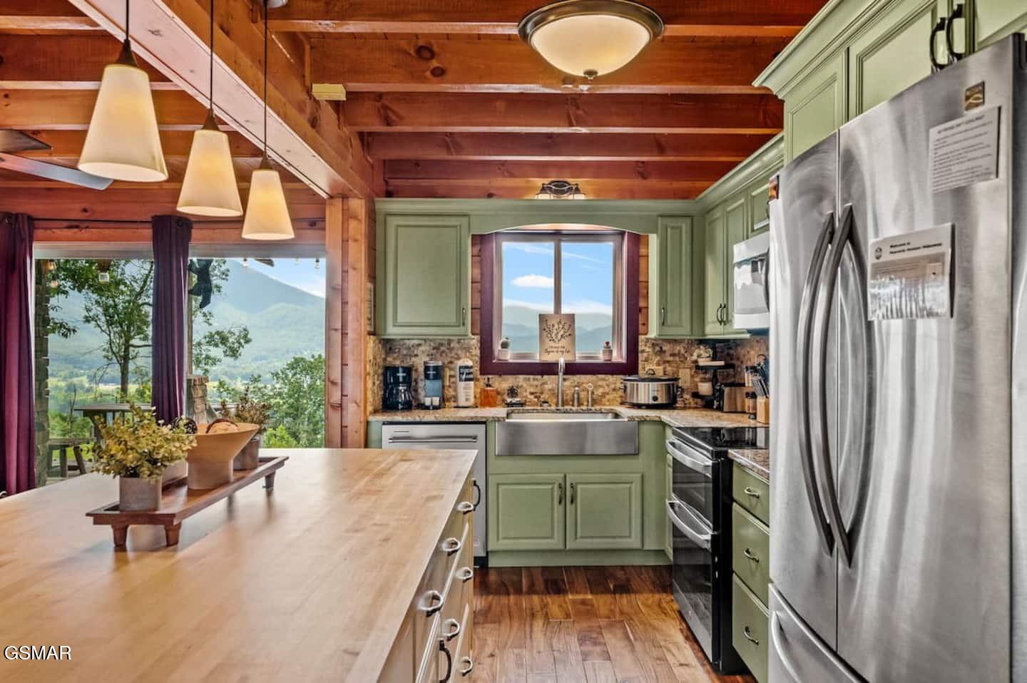 2491 Black Bear Ridge Way Sevierville TN 37862