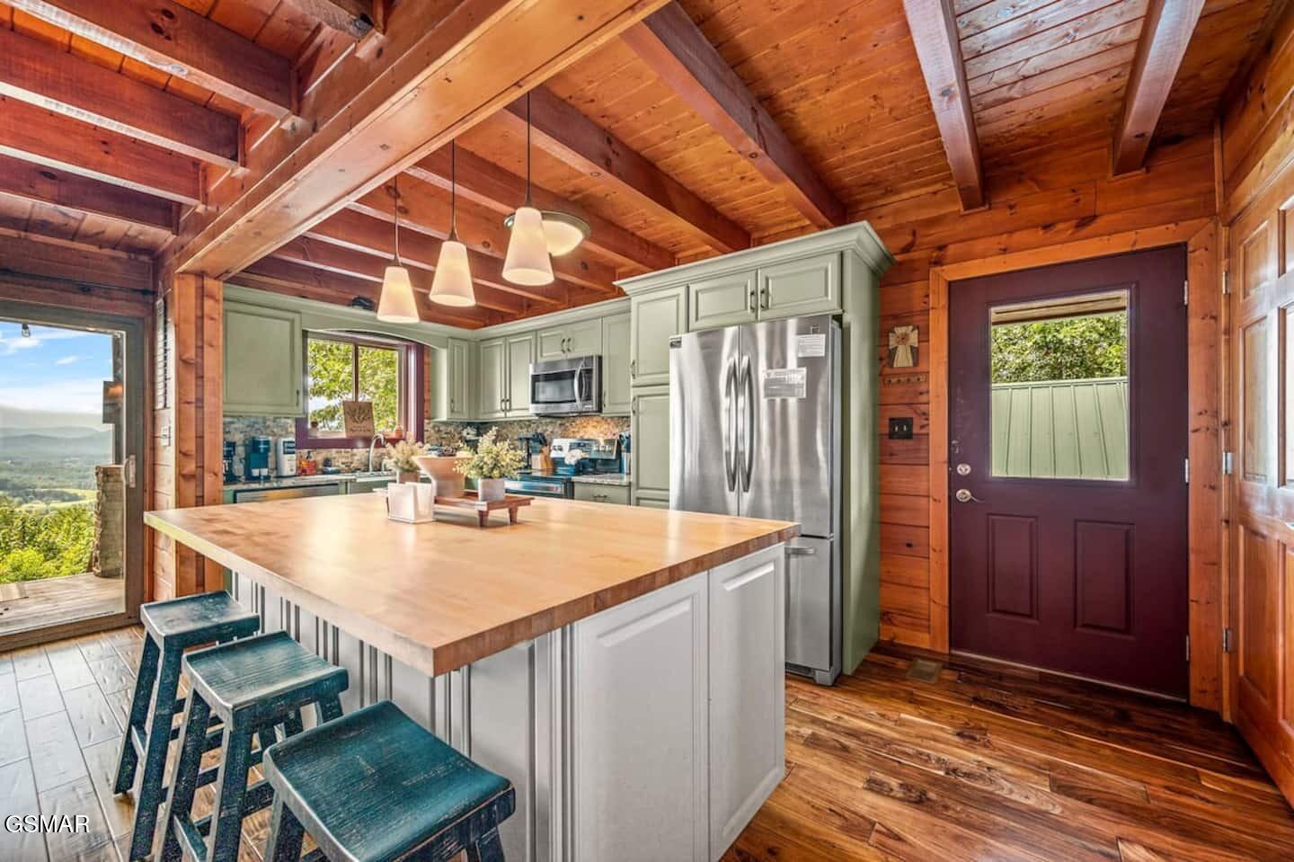 2491 Black Bear Ridge Way Sevierville TN 37862