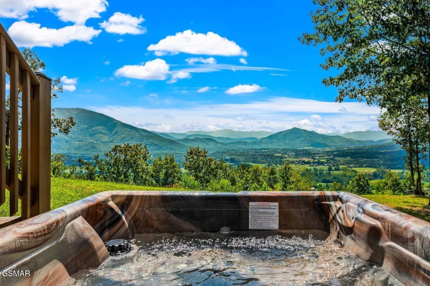 2491 Black Bear Ridge Way Sevierville TN 37862