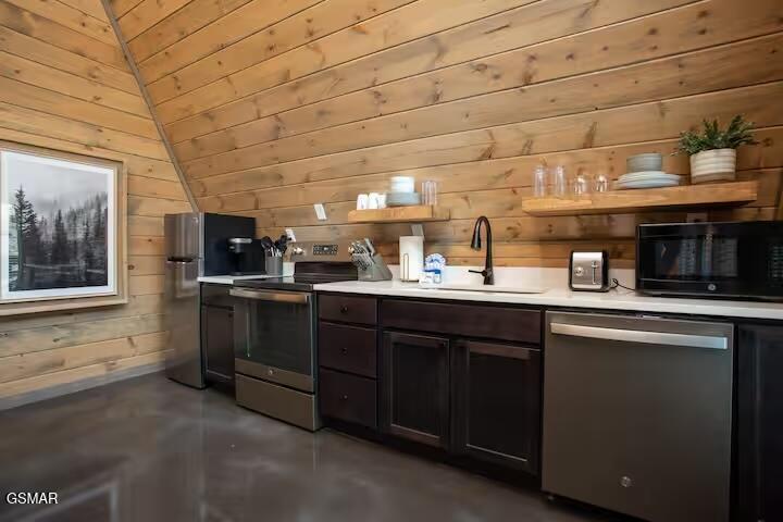 324 Lewis Clabo Road Gatlinburg TN 37738