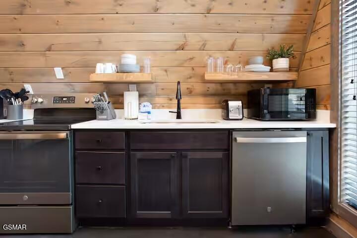 324 Lewis Clabo Road Gatlinburg TN 37738