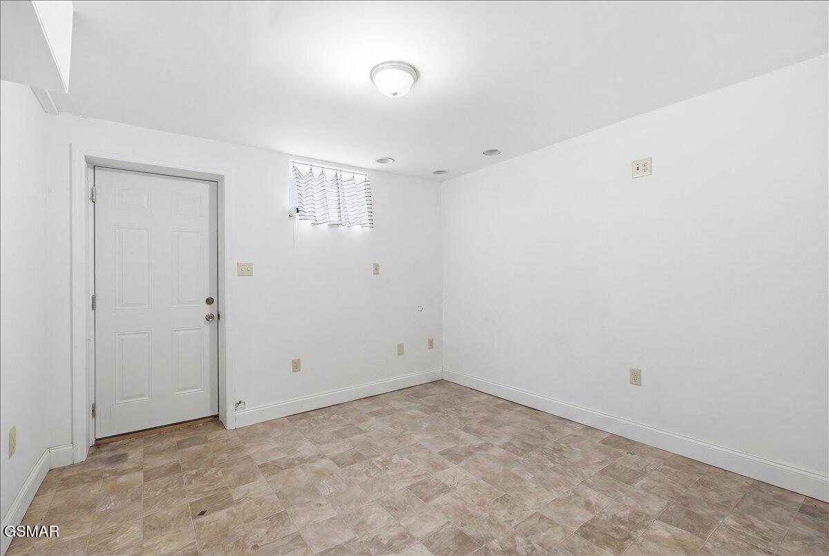 1106 Lockhart Road Jefferson City TN 37760