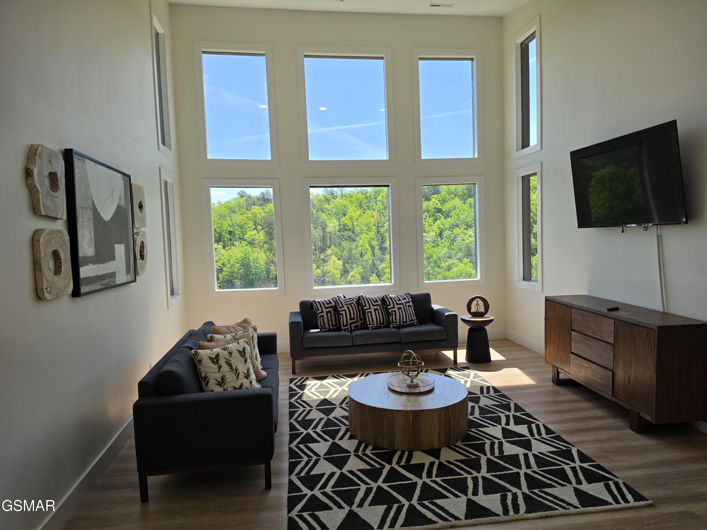2955 Lightning Strike Drive Sevierville TN 37876