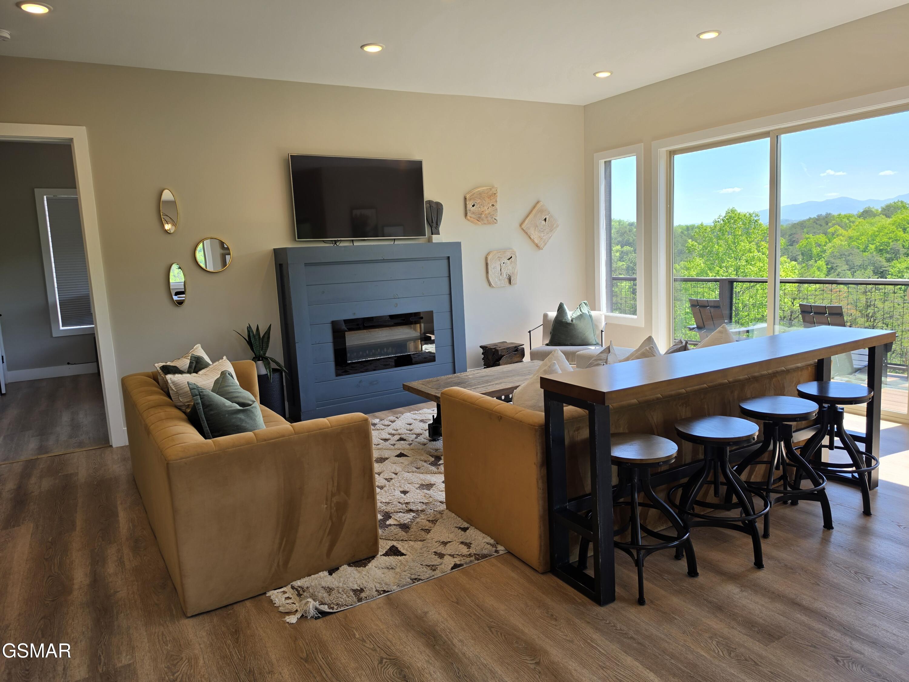 2955 Lightning Strike Drive Sevierville TN 37876