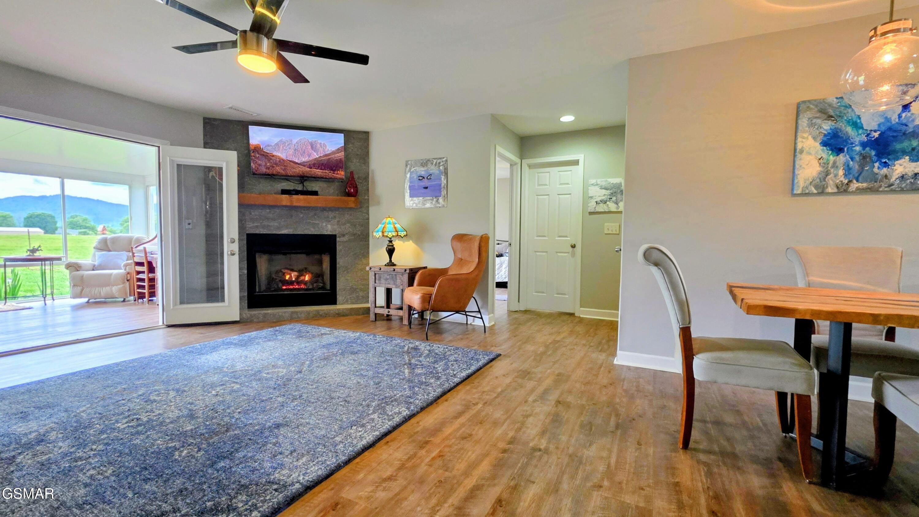 2423 Frost Valley Court Sevierville TN 37876
