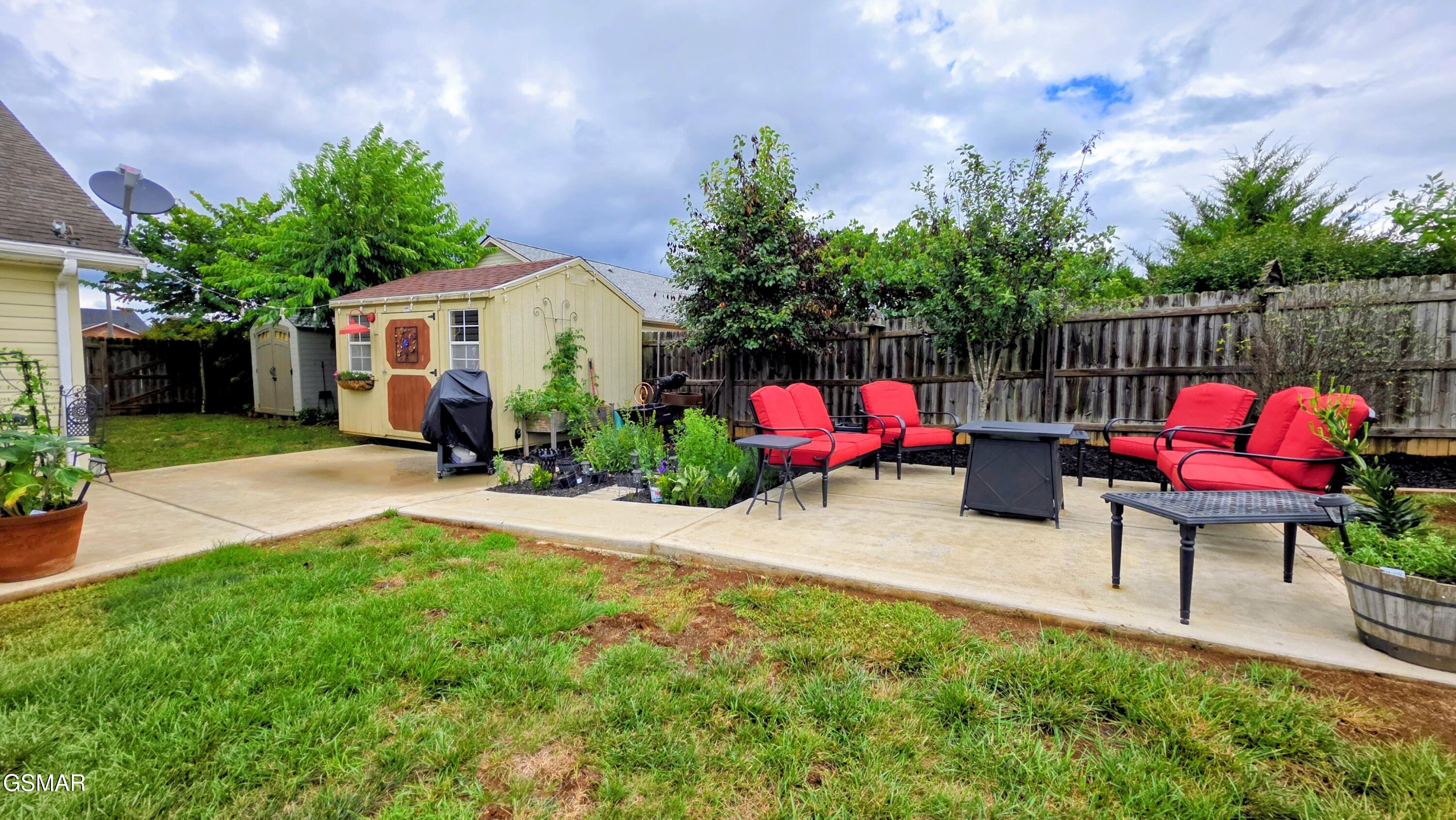 2423 Frost Valley Court Sevierville TN 37876