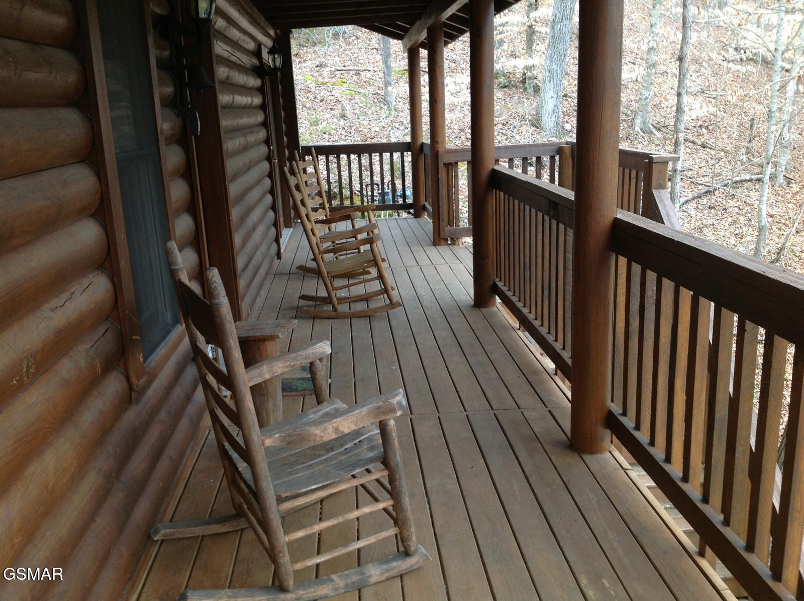 1009 Ravens Ford Way Sevierville TN 37876