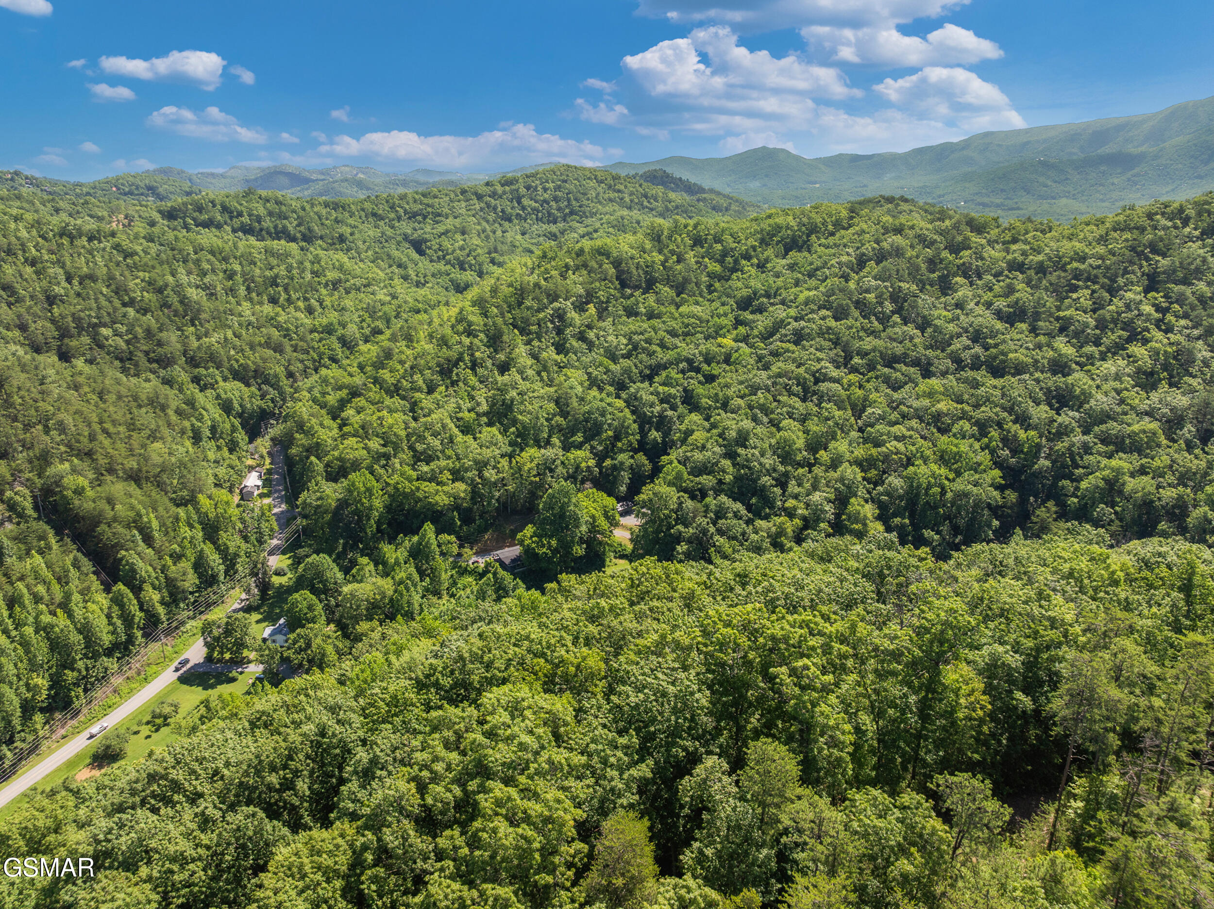 2792 Happy Hollow Road Sevierville TN 37862